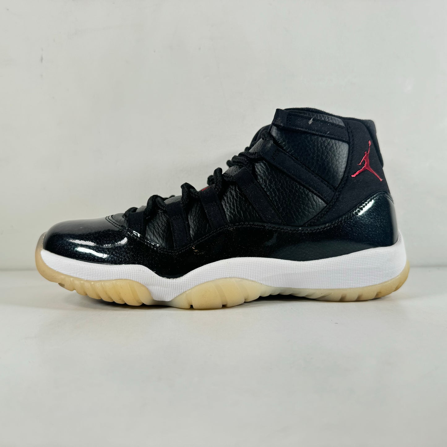 378037 002 Jordan 11 Retro 72-10 [USED] - 8 M (Used)