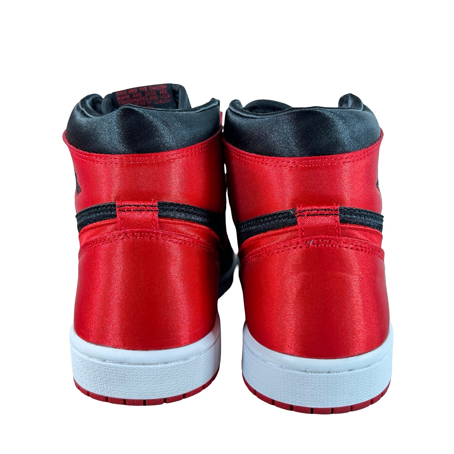 FD4810 061 Jordan 1 Retro High OG Satin Bred [USED] - 8 W (Used)
