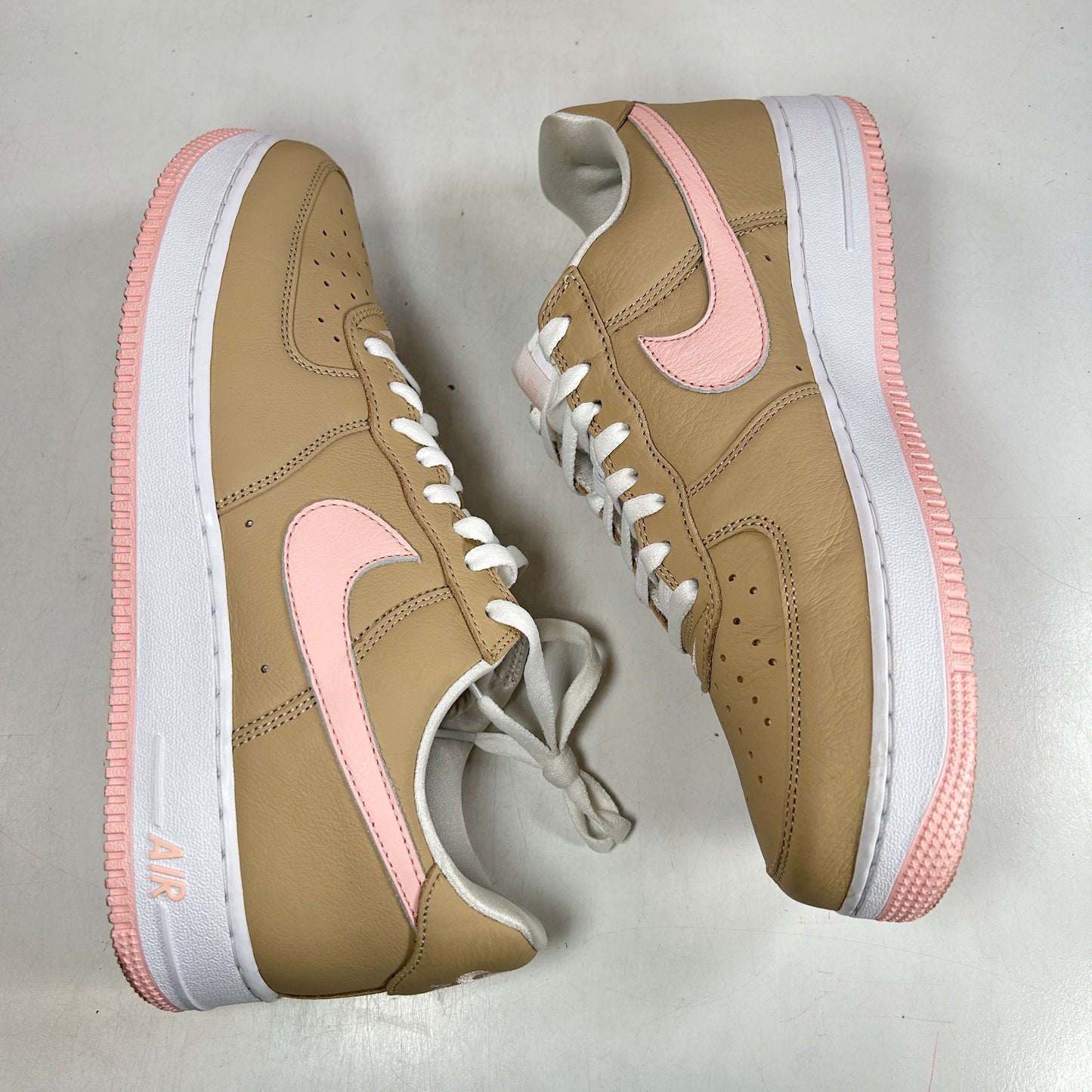 845053 201 Nike Air Force 1 Low Linen (2024) [USED] - 11 M (Used2)