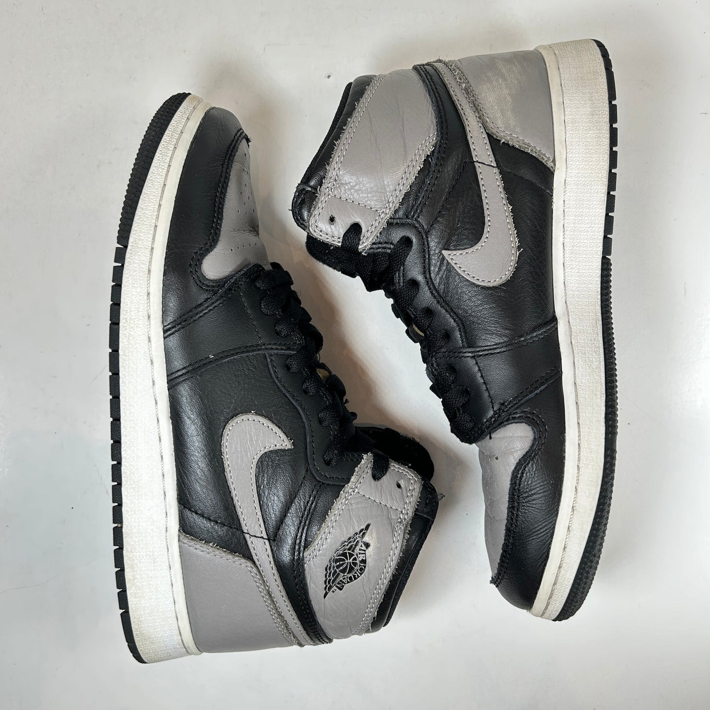 575441 013 Jordan 1 Retro High Shadow (2018) (GS) [USED] - 7 Y (Used)