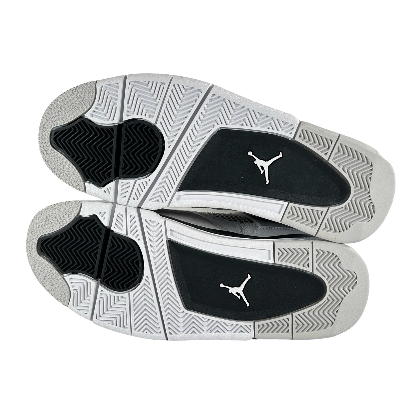 DH6927 111 Jordan 4 Retro Militar Negro