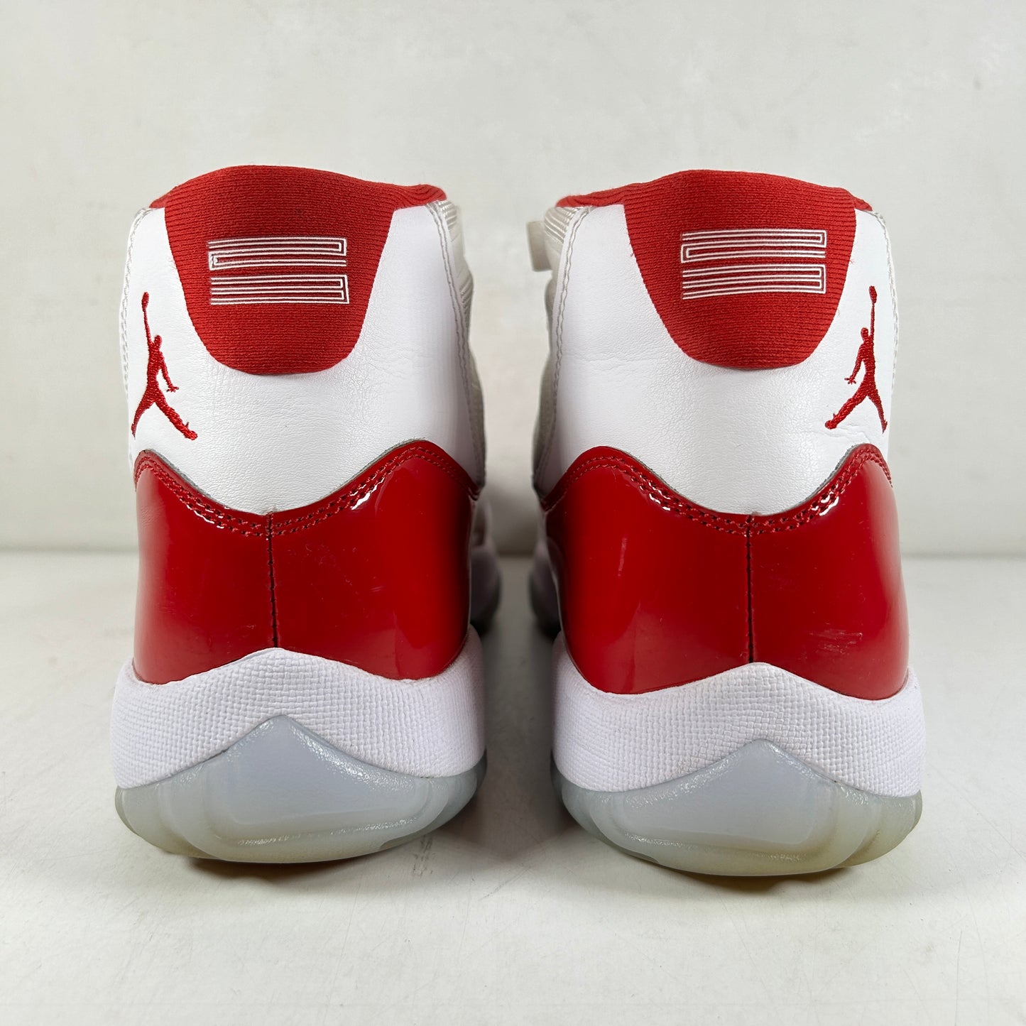 CT8012 116 Jordan 11 Retro Cherry (2022) [USED] - 8 M (Used3)