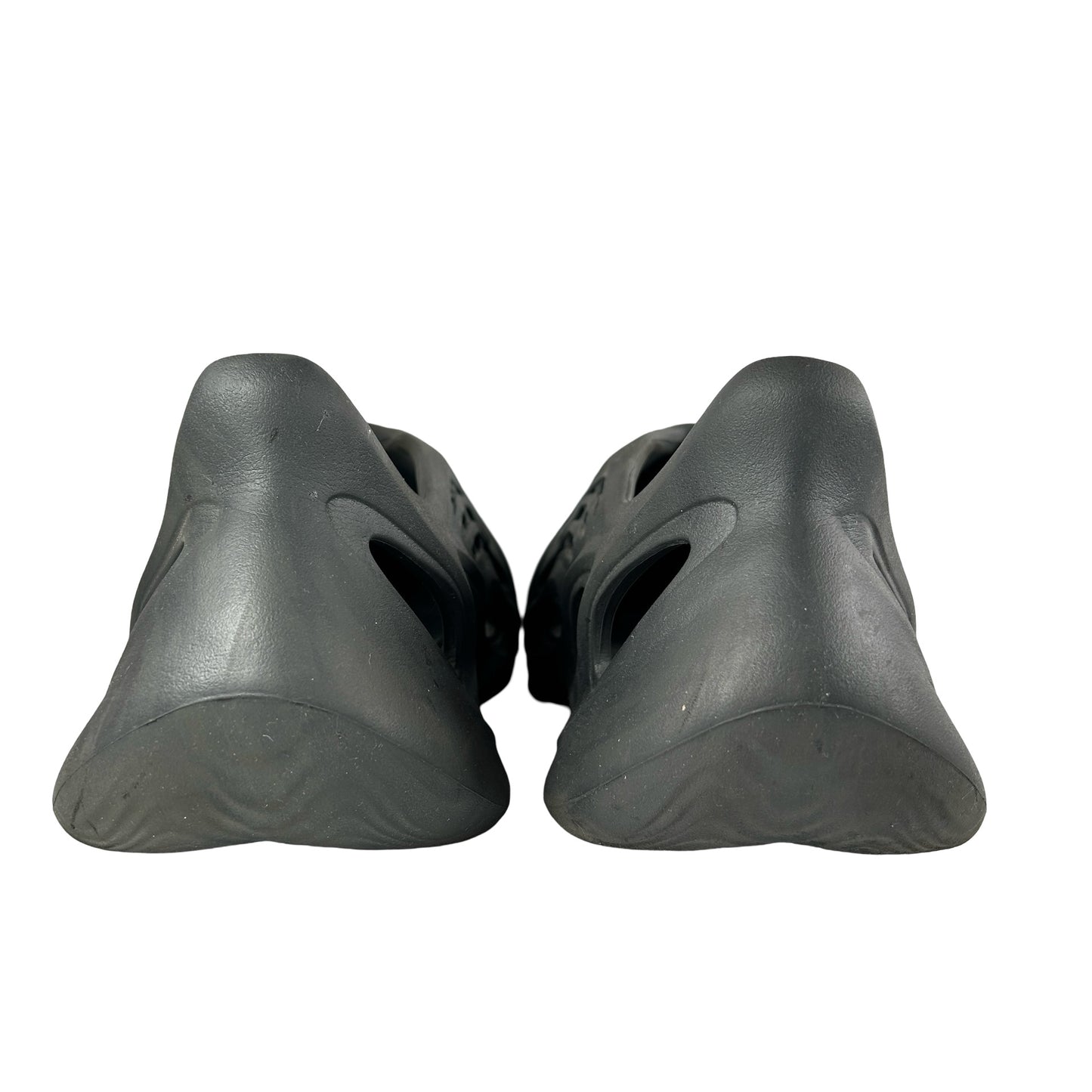 HP8739 Adidas Yeezy Foam RNR Onyx [USED] - 12 M (Used3)