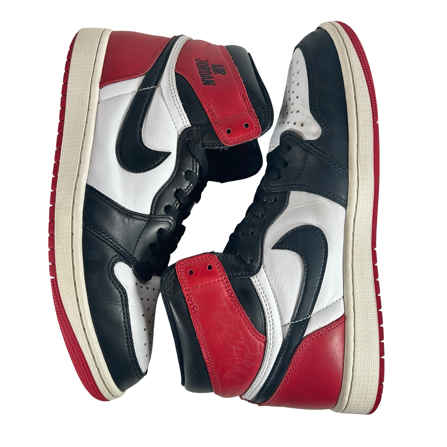 DZ5485 106 Air Jordan 1 High OG Black Toe Reimagined [USED] - 10.5 M (Used5)