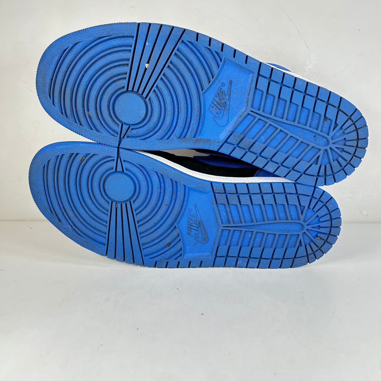 DZ5485 042 Jordan 1 Retro High OG Royal Reimagined [USED] - 11 M (Used)
