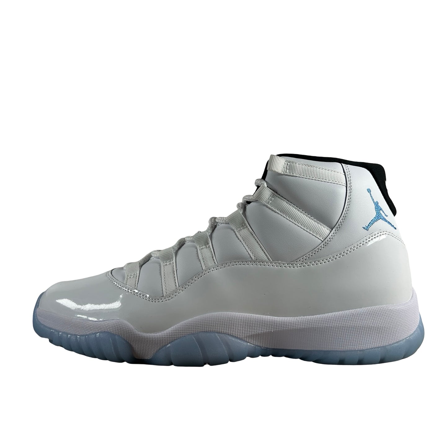 CT8012 104 Jordan 11 Retro Legend Blue (2024) [USED] - 12.5 M (Used)