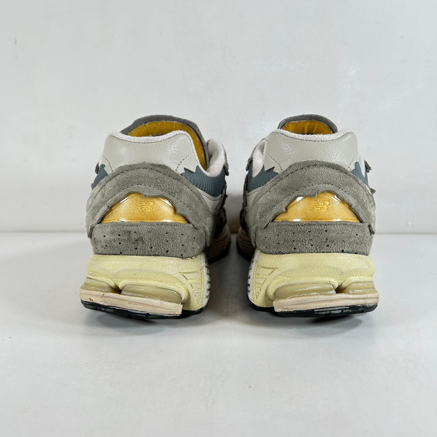 M2002RDD New Balance 2002R Protection Pack Mirage Grey [USED] - 12 M (Used)