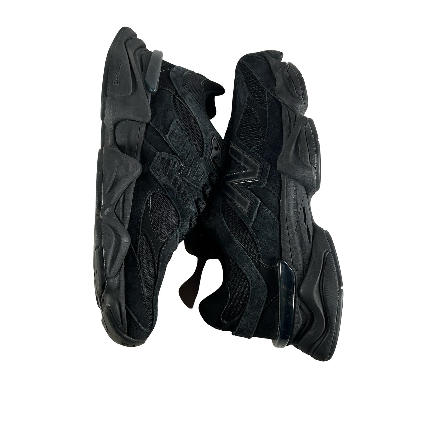 U9060BPM New Balance 9060 Triple Black [USED] - 9.5 M (Used)