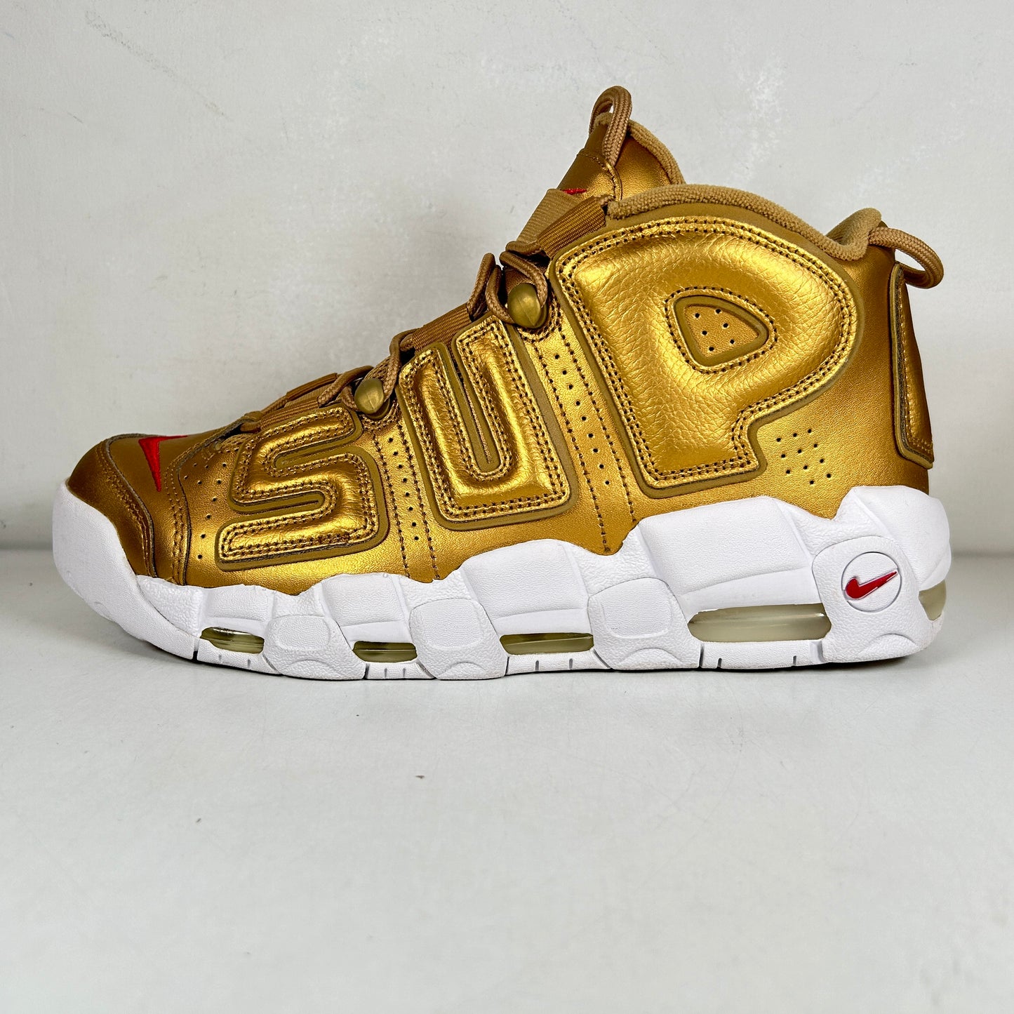 902290 700 Nike Air More Uptempo Supreme Suptempo Gold [USED] - 10.5 M (VNDS)