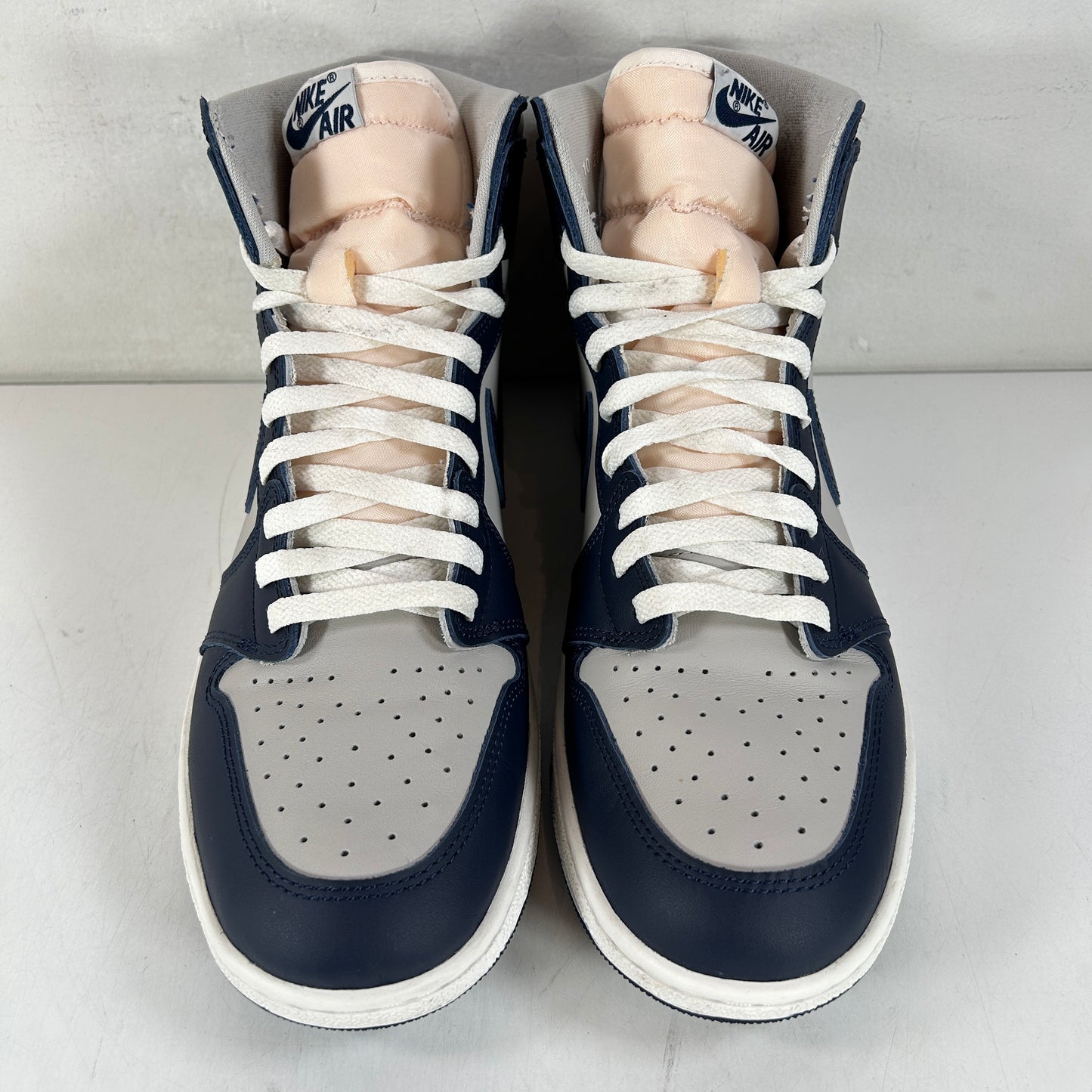 BQ4422 400 Jordan 1 High 85 Georgetown [USED] - 10 M (Used)