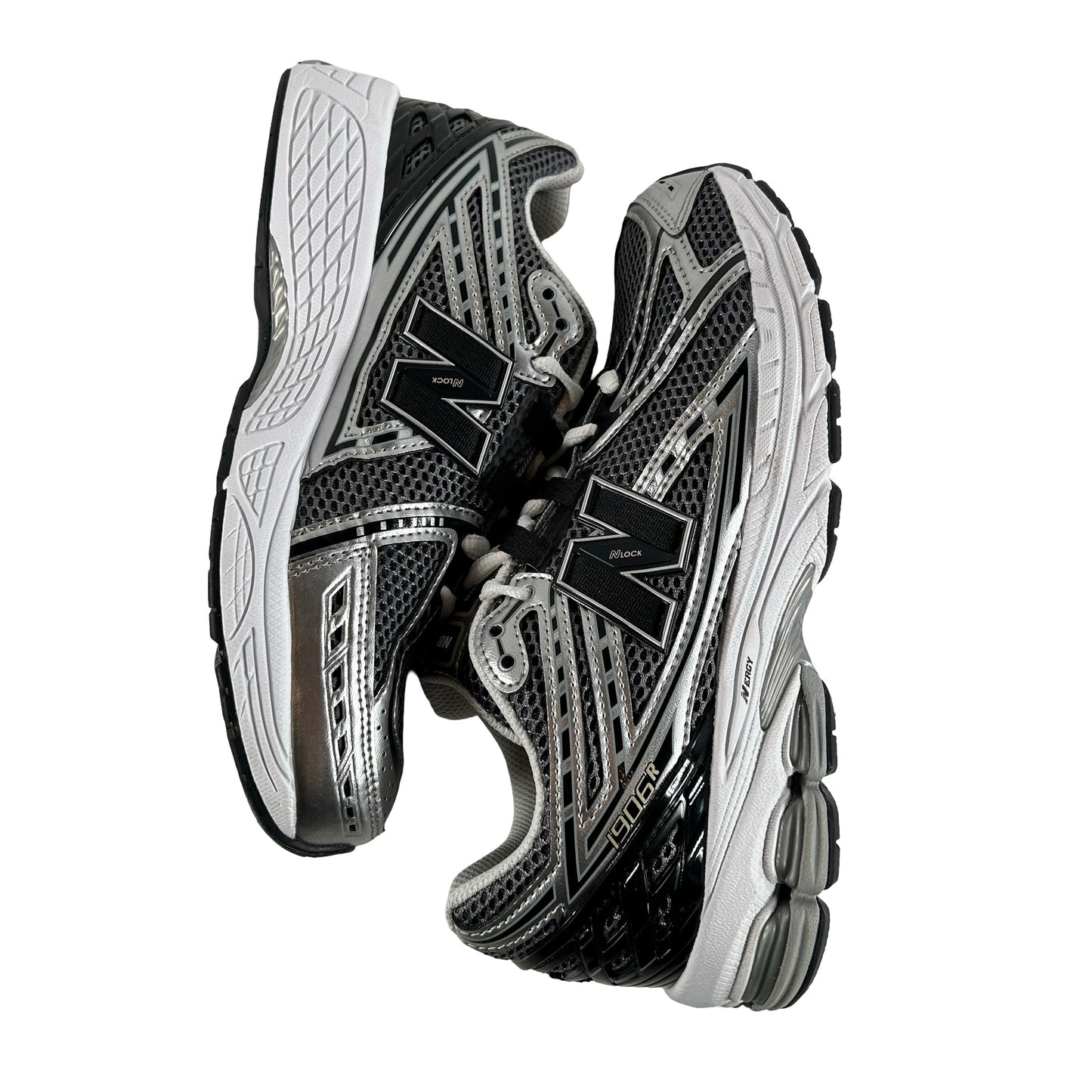GC1906CG New Balance 1906R Silver Metalic Black (GS) [USED] - 7 Y (Used)