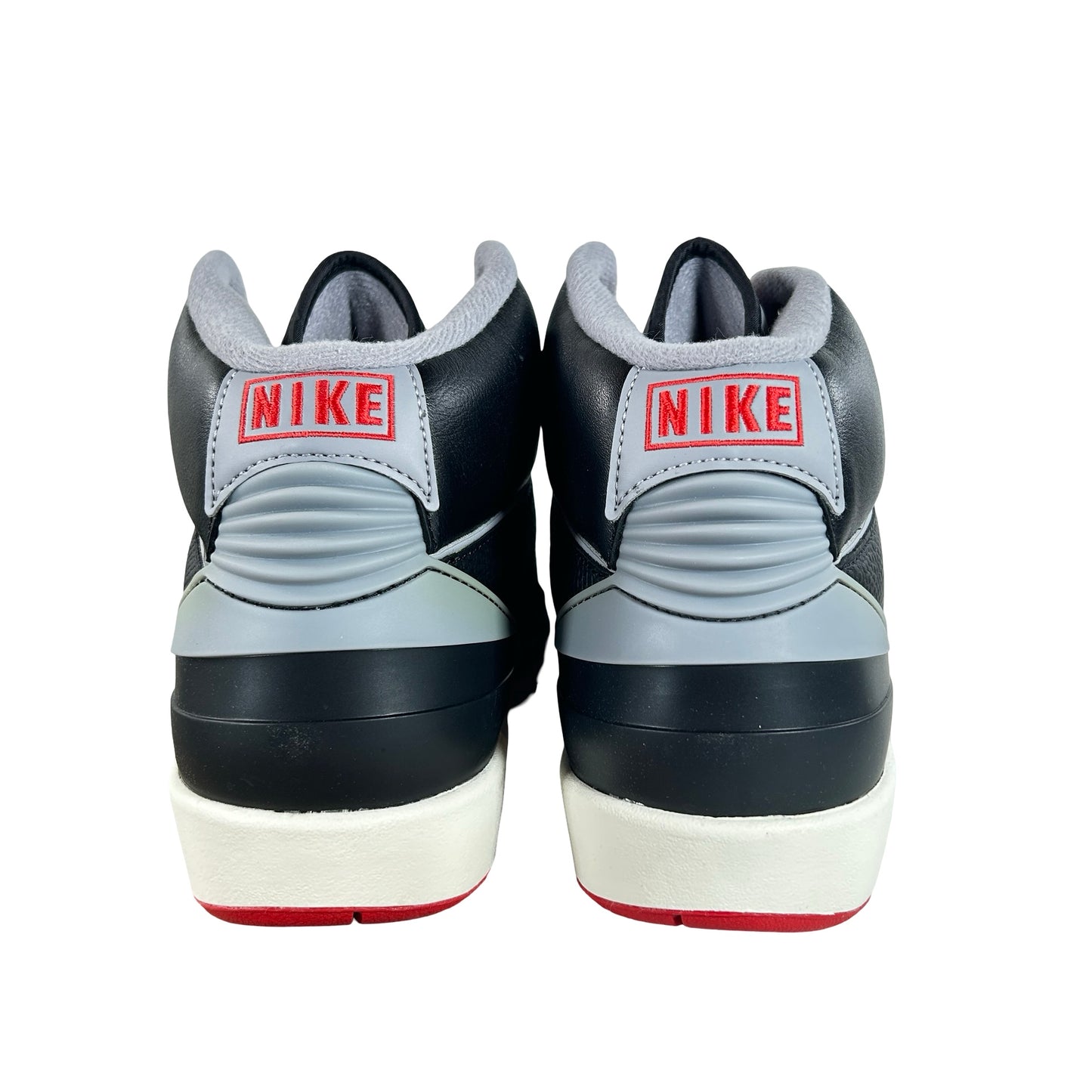 DR8884 001 Jordan 2 Retro Black Cement - 11.5 M (Yellowing)