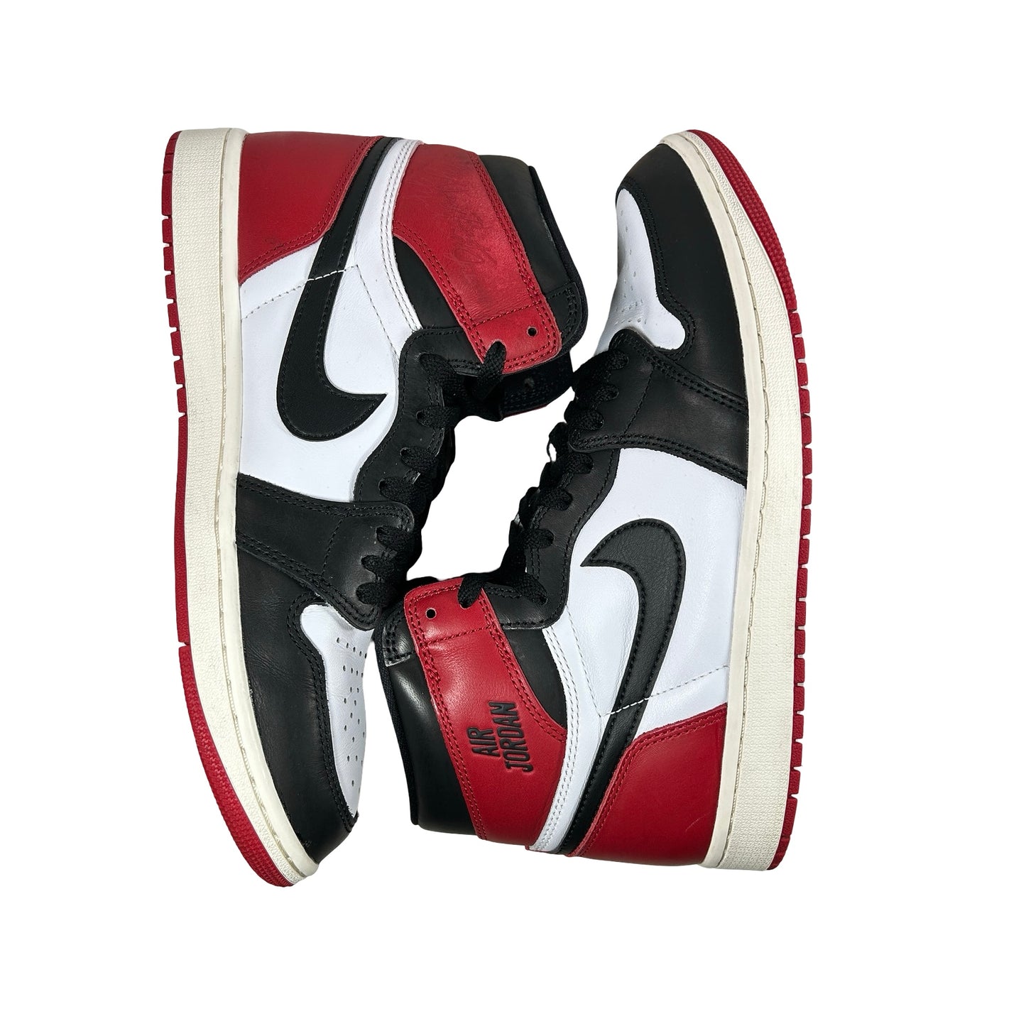 DZ5485 106 Jordan 1 Retro High OG Black Toe Reimagined [USED] - 10 M (Used8)