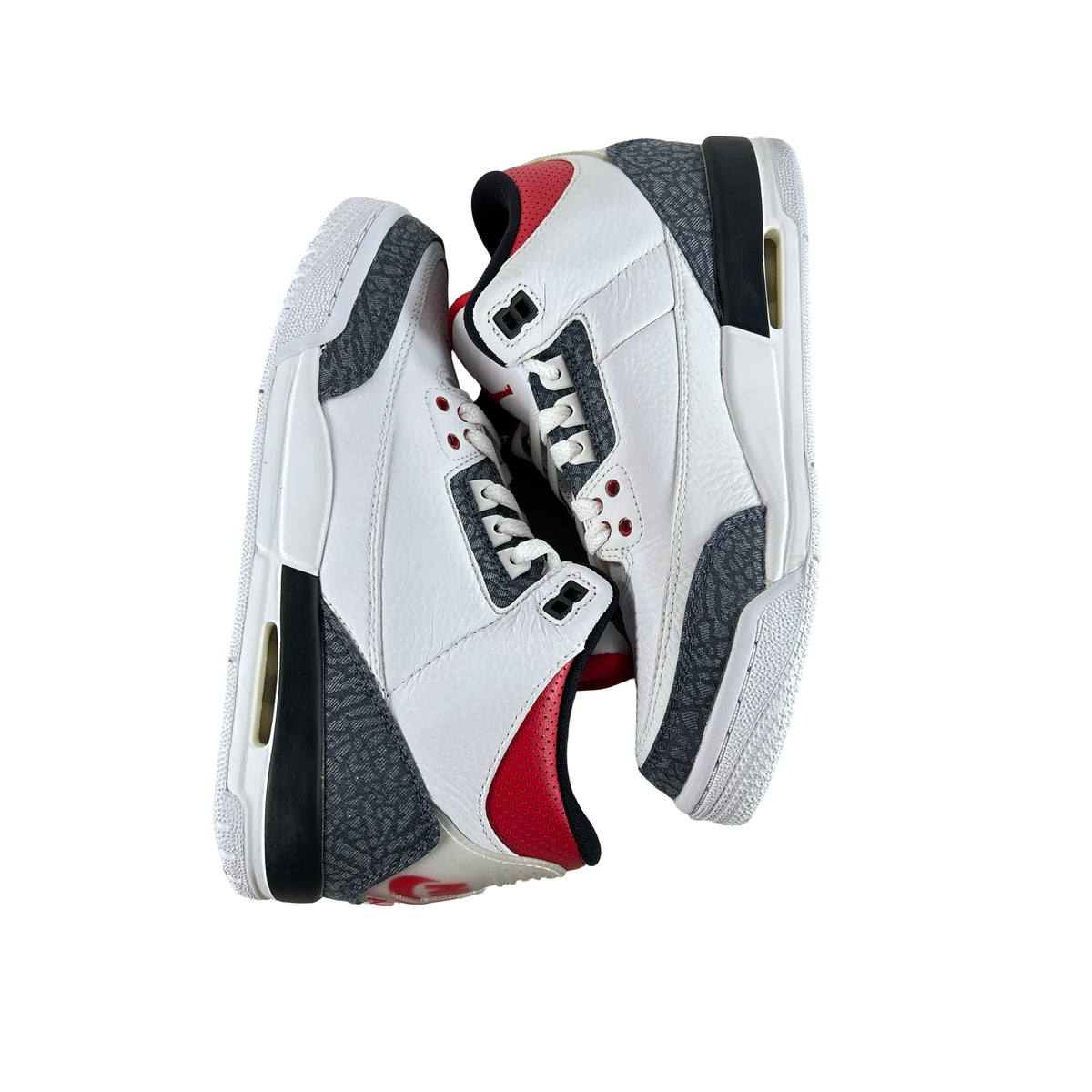 CZ6634 100 Jordan 3 Retro SE Fire Red Denim (GS) - 7 Y (Yellowing Tab)