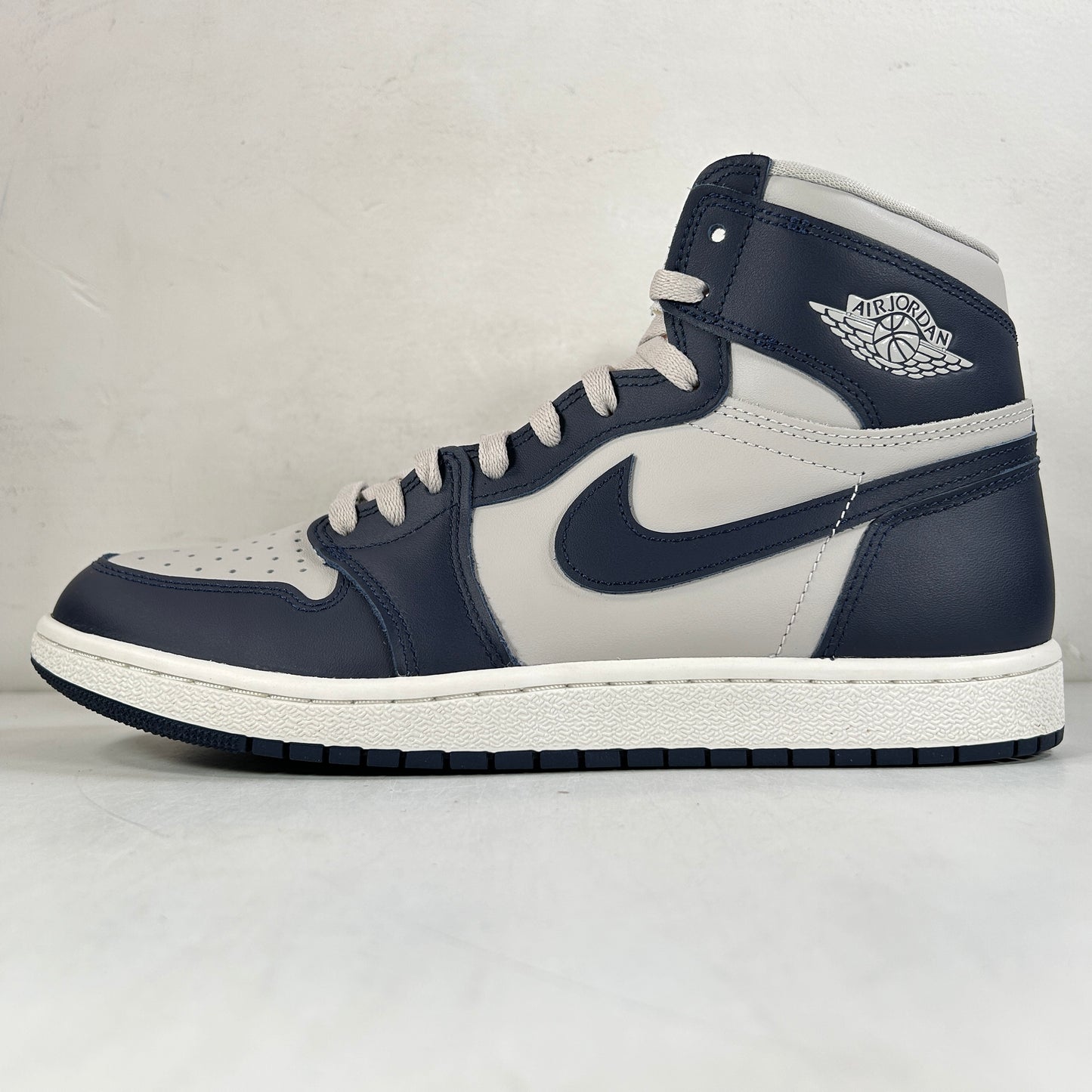 BQ4422 400 Jordan 1 High 85 Georgetown [USED] - 10.5 M (Used) (No Box)