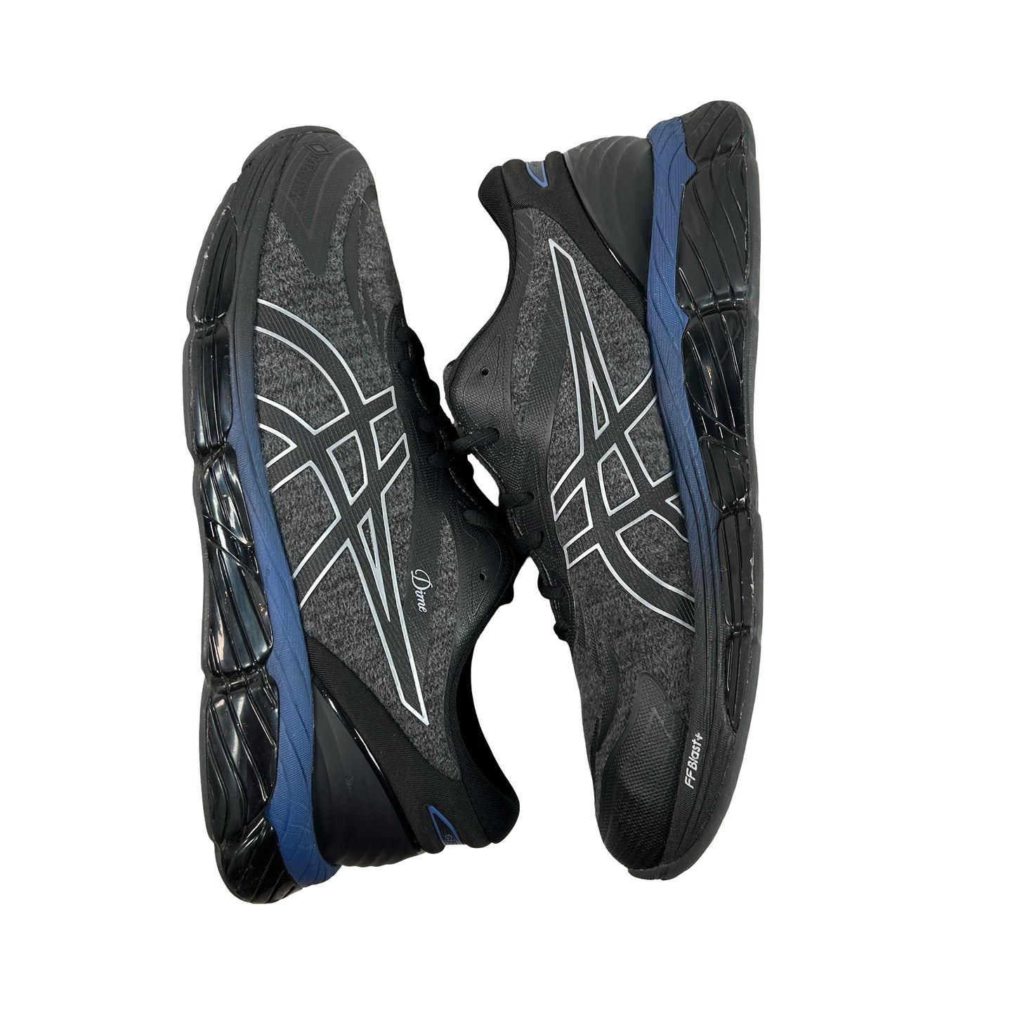 1203A651 001 ASICS Gel-Quantum 360 VIII Dime Black [USED] - 10.5 M (Used) (No Box)