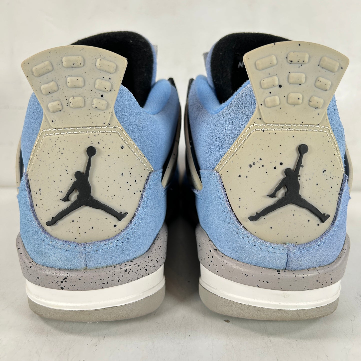 408452 400 Jordan 4 Retro University Blue (GS) [USED] - 6 Y (Used)