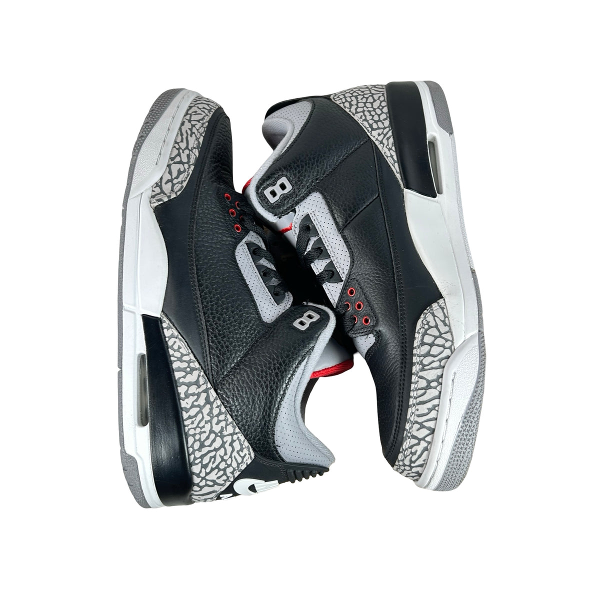 854262 001 Jordan 3 Black Cement 2018 [USED] - 11 M (Used) (Replace Box)