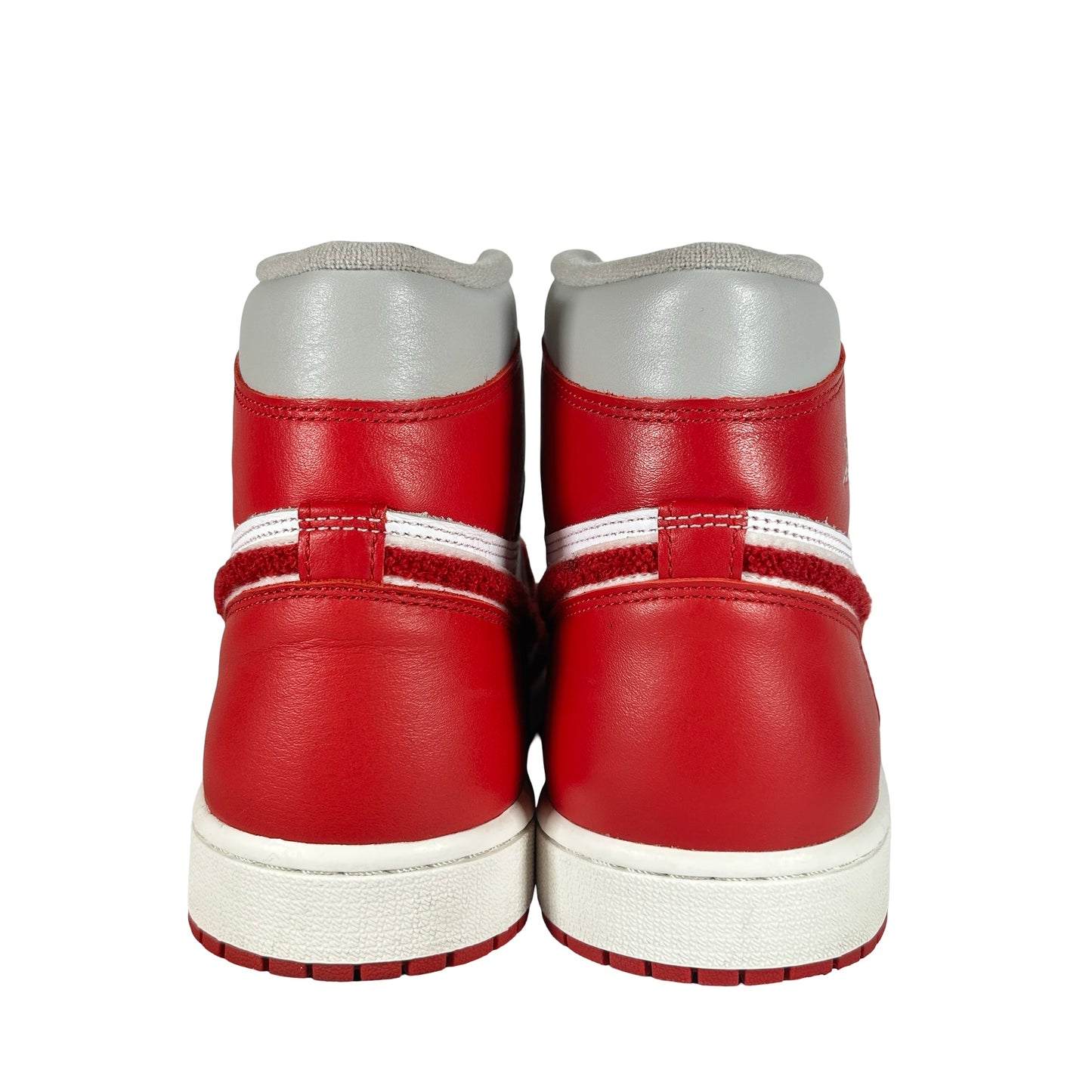 DJ4891 061 Jordan 1 Retro High OG Varsity Red (W) [USED] - 12 W (Used)
