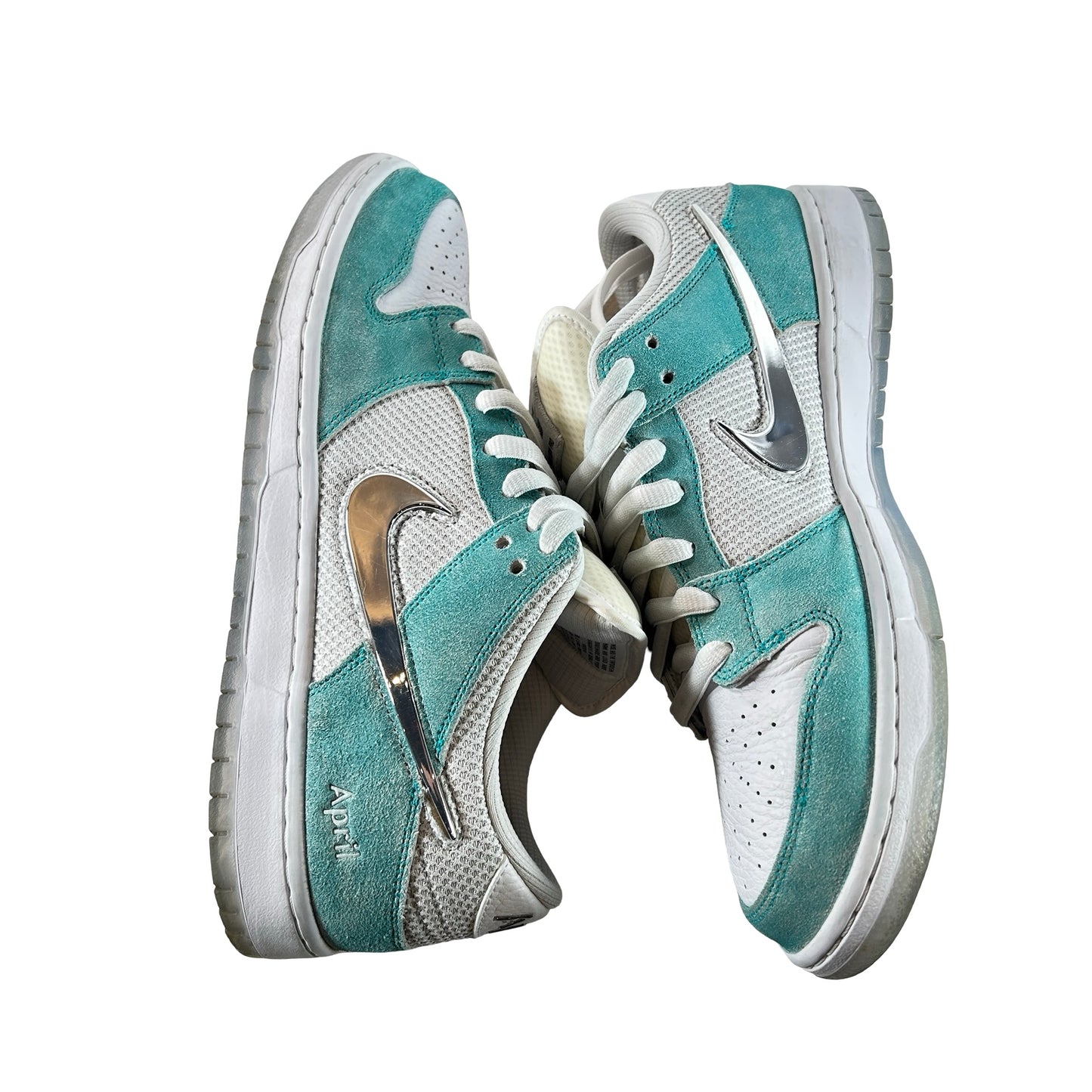 FN0619 600 Nike SB Dunk Low “City of Love” [USED] - 12 M (Used)