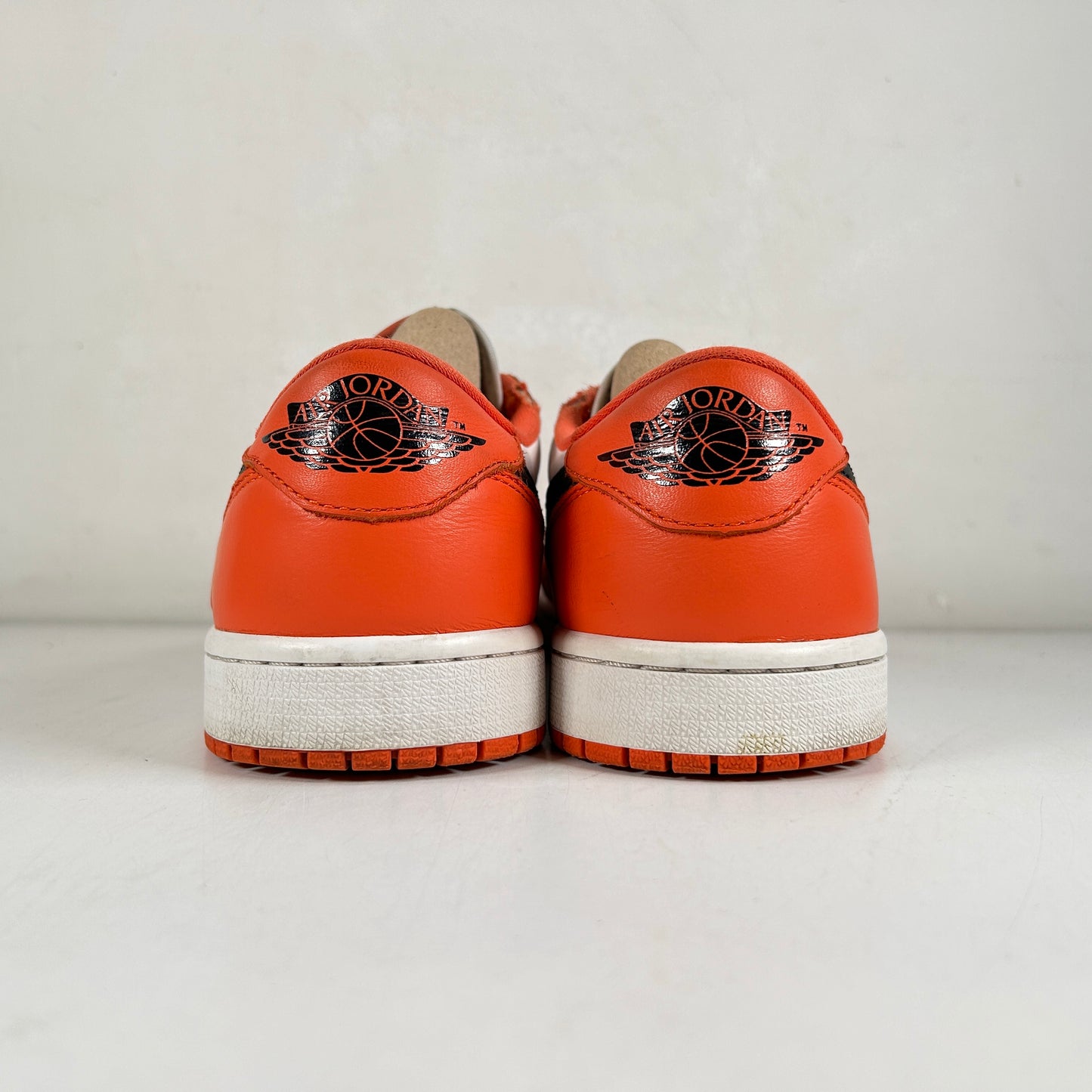 CZ0790 801 Air Jordan 1 Low Starfish [USED] - 8 M (Used)