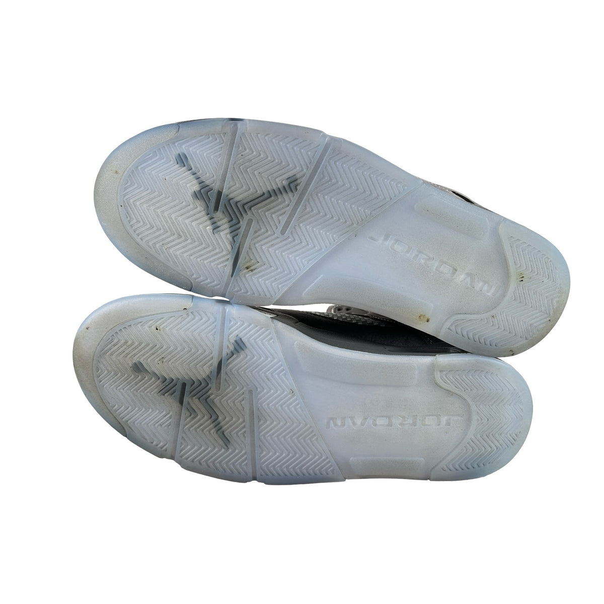 DD0587 002 Jordan 5 Retro Wolf Grey (2026) [USED] - 10 M (Used12)