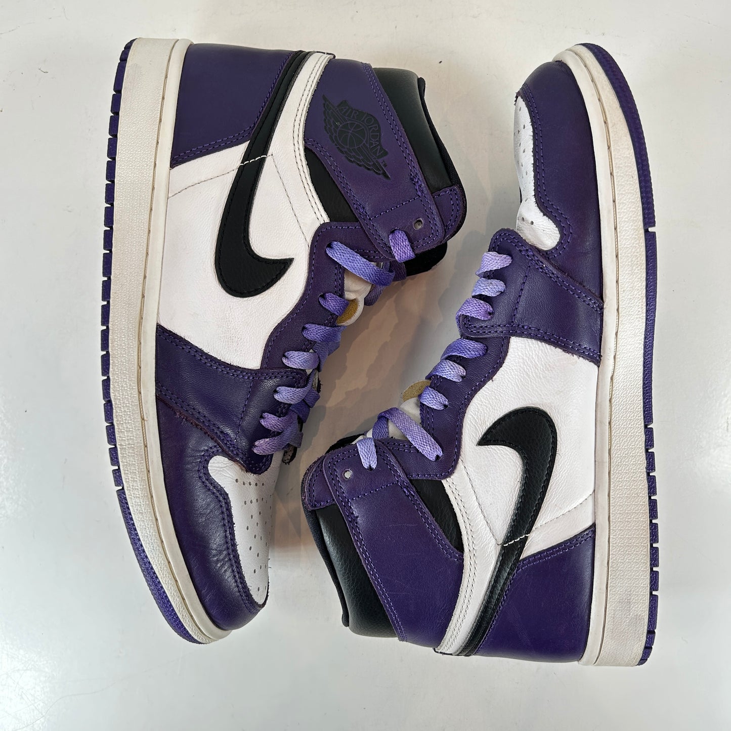555088 500 Jordan 1 Court Purple [USED] - 10.5 M (Used) (No Box)