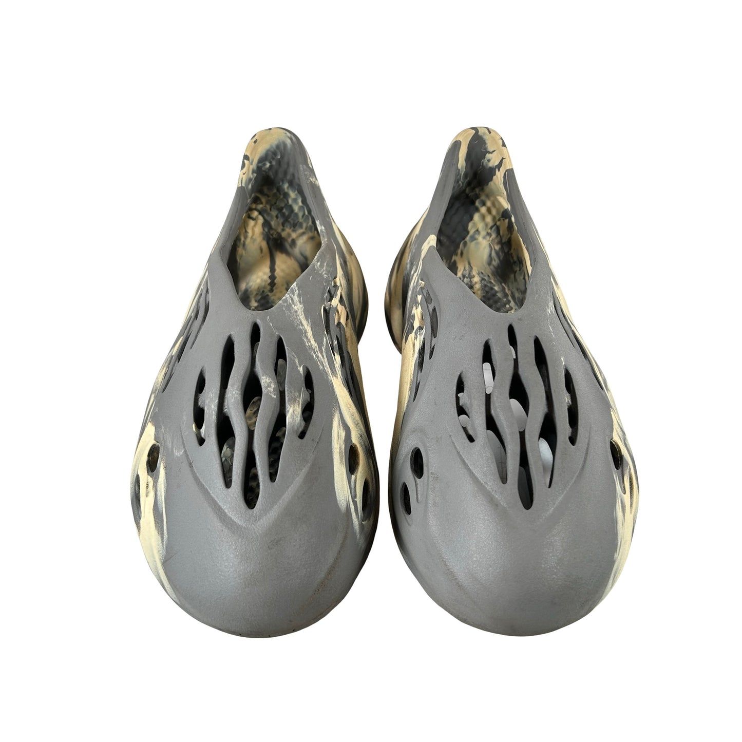 GV7904 adidas Yeezy Foam RNNR MXT Gris Luna