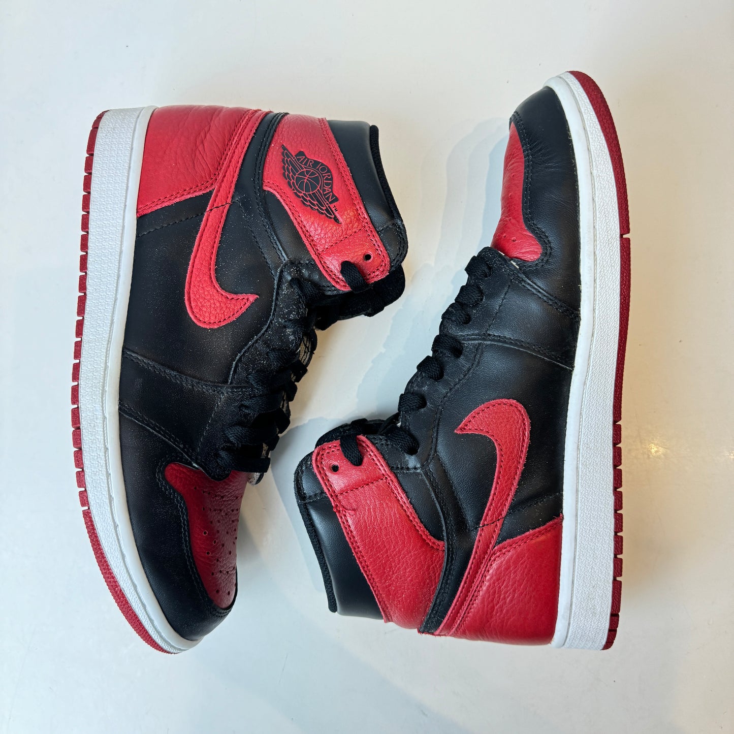 555088 001 Jordan 1 Retro High Bred Banned (2016) [USED] - 10 M (Used)