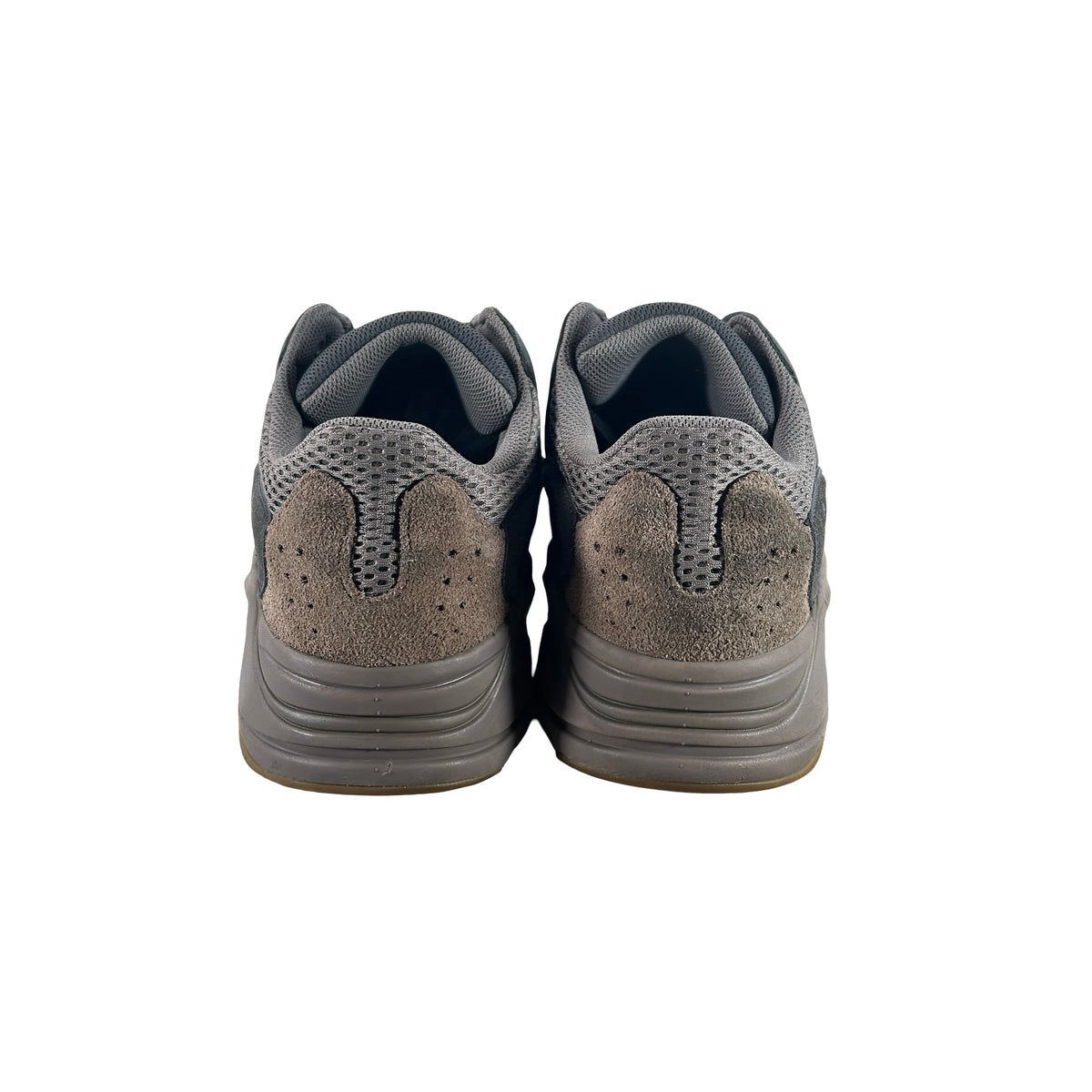 EE9614 Yeezy Boost 700 Mauve [USED] - 11 M (Used) (No Box)