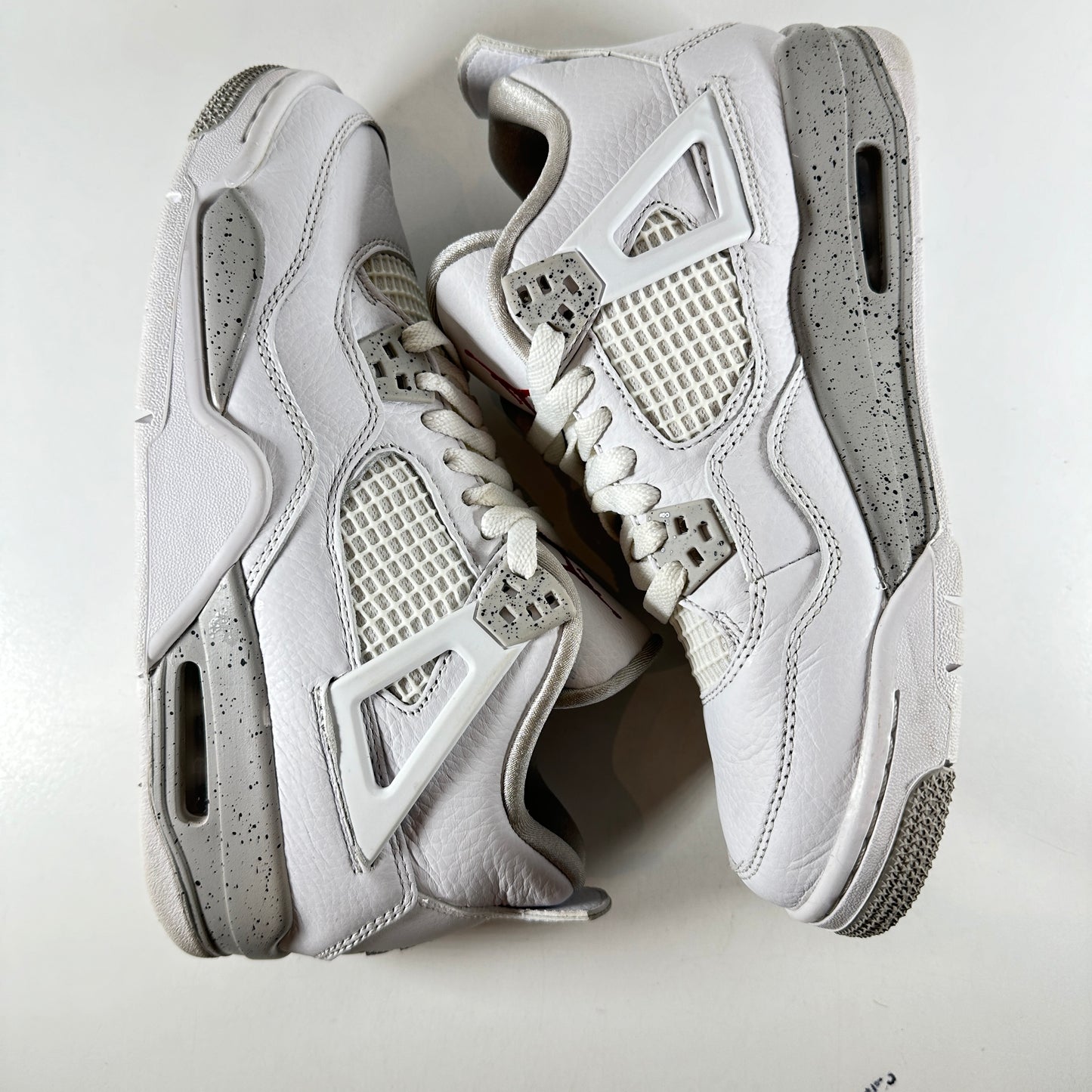 DJ4699 100 Jordan 4 Retro White Oreo (2021) (GS) [USED] - 7Y (Used)