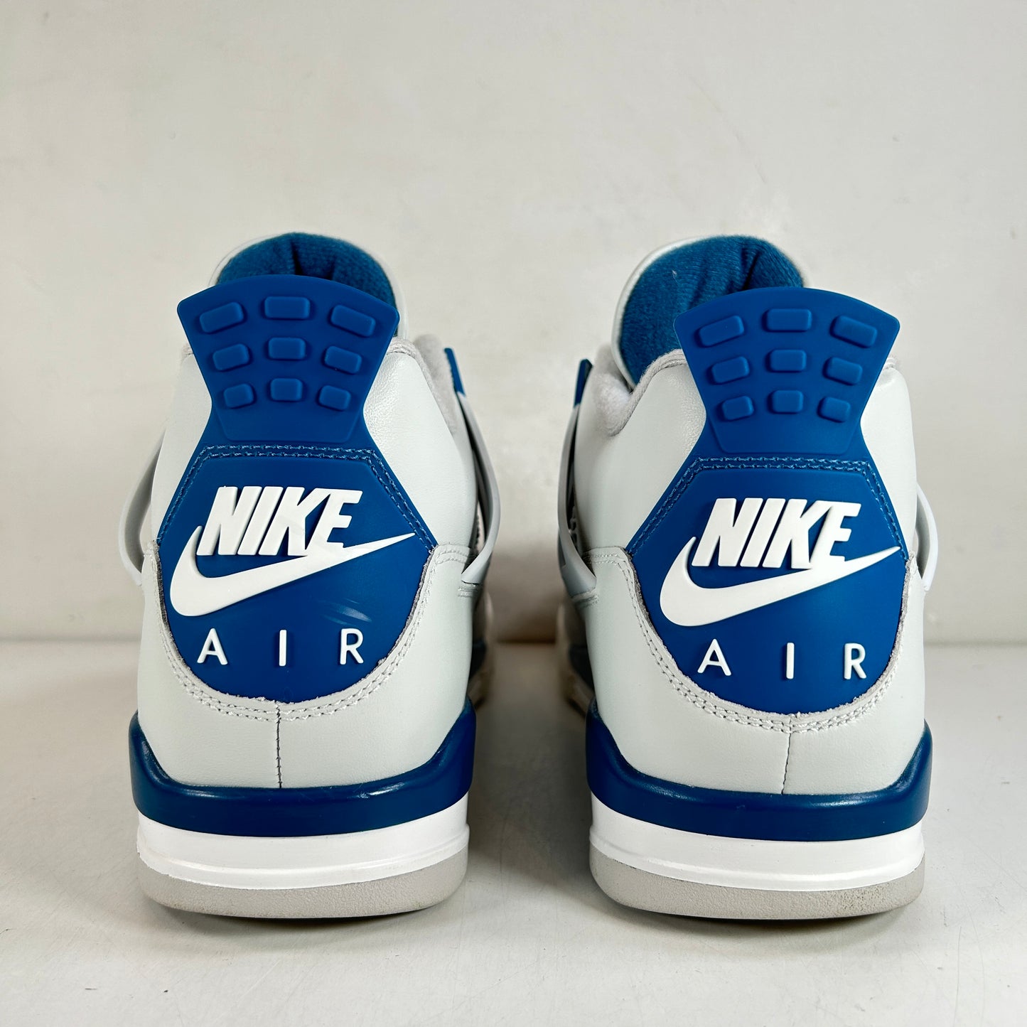 FV5029 141 Jordan 4 Retro Military Blue (2024) [USED] - 10.5 M (Used3)