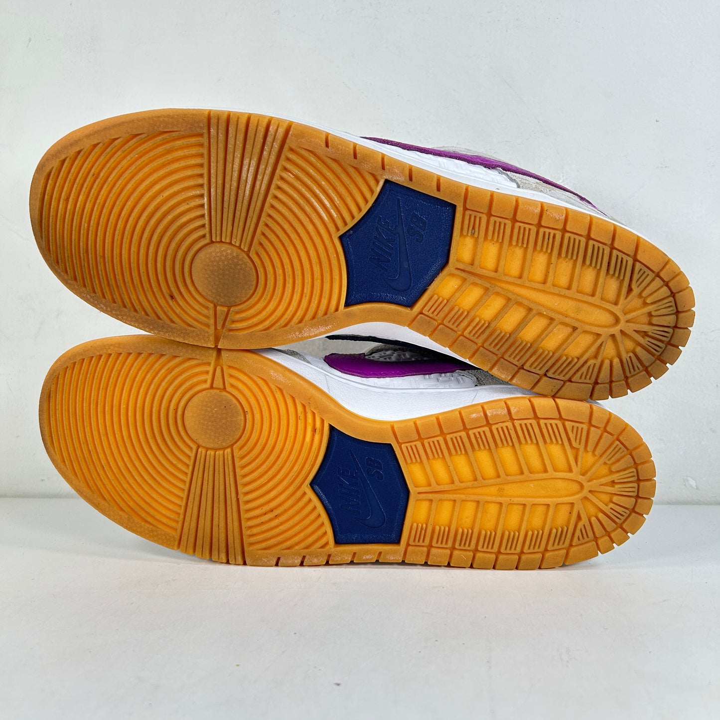 FZ5251 001 Rayssa Leal x Nike SB Dunk Low [USED] - 11.5 M (Used)
