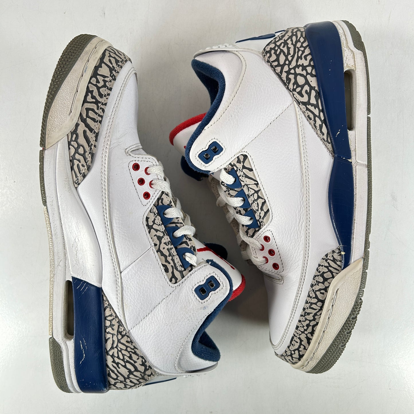 854262 106 Jordan 3 Retro Azul verdadero (2016)