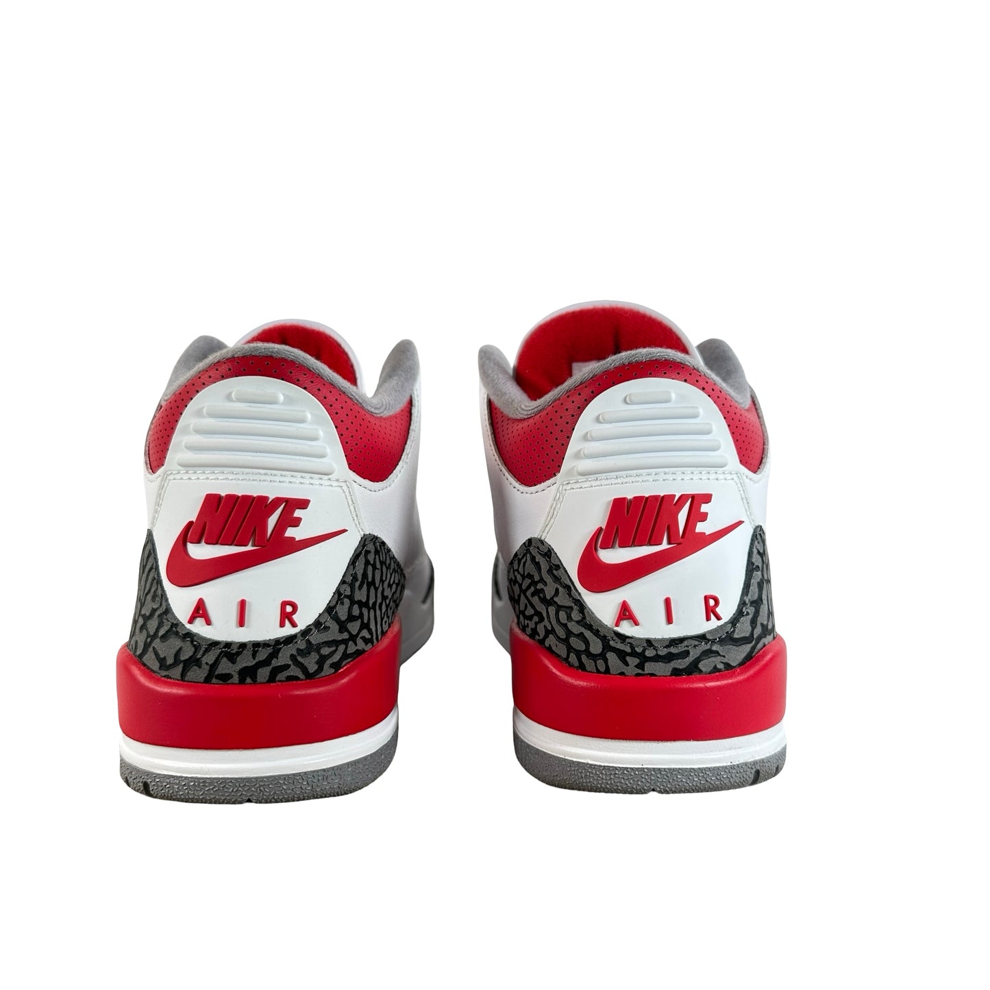 DN3707 160 Jordan 3 Retro Fire Red (2022) [USED] - 8.5 (Used4)