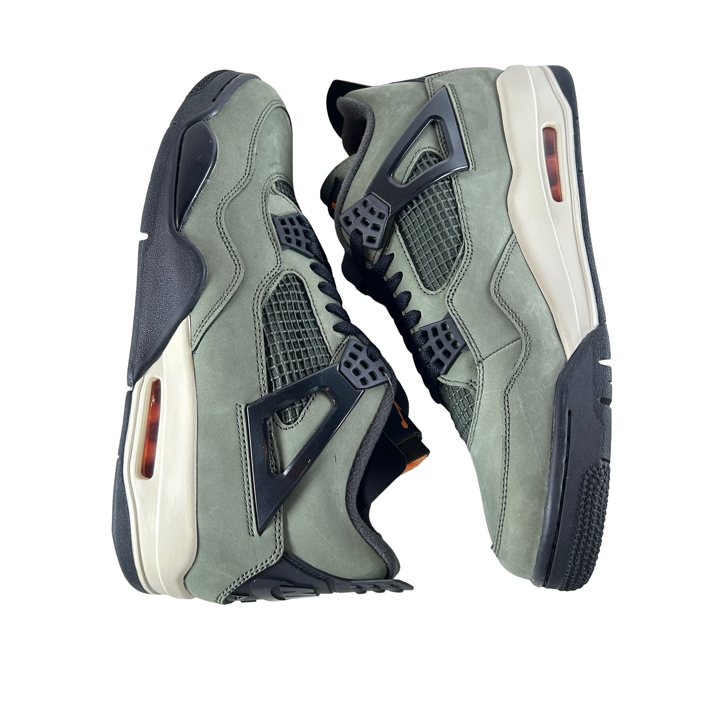 IB1519 200 Jordan 4 Retro OG SP Undefeated (2025) [CONDITIONAL] - 11 M (Scuff On Toebox)