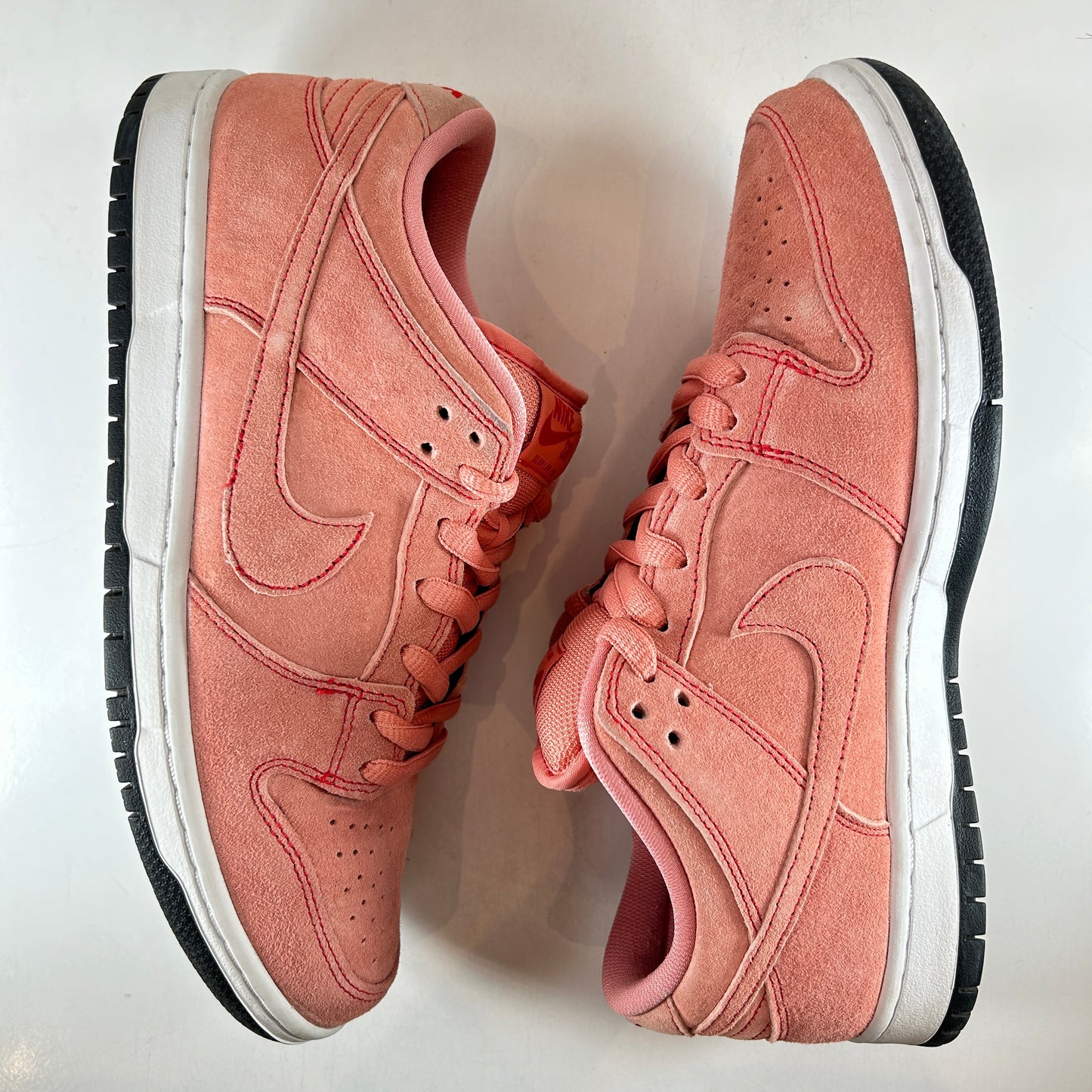 CV1655 600 Nike SB Dunk Low Pink Pig [USED] - 8.5 M (Used)