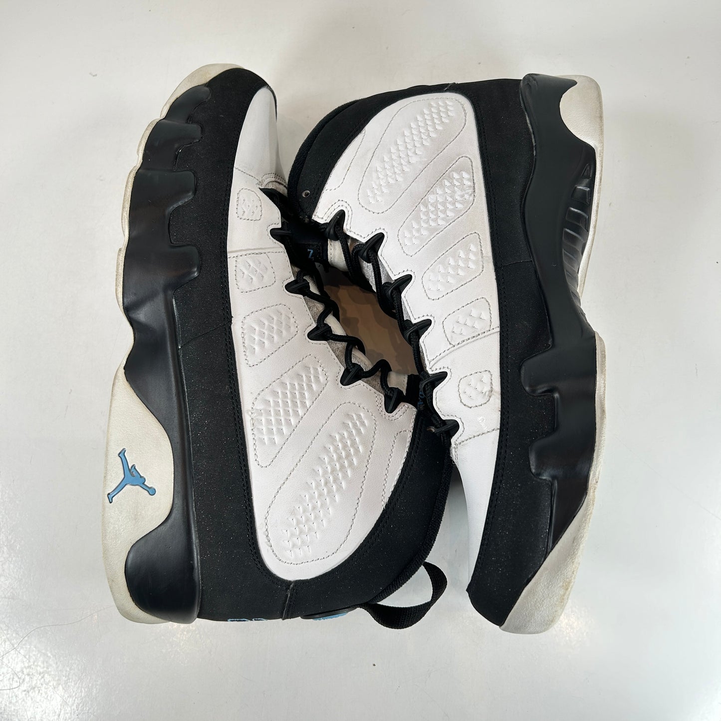 CT8019 140 Jordan 9 Retro University Blue [USED] - 11 M (Used) (No Box)