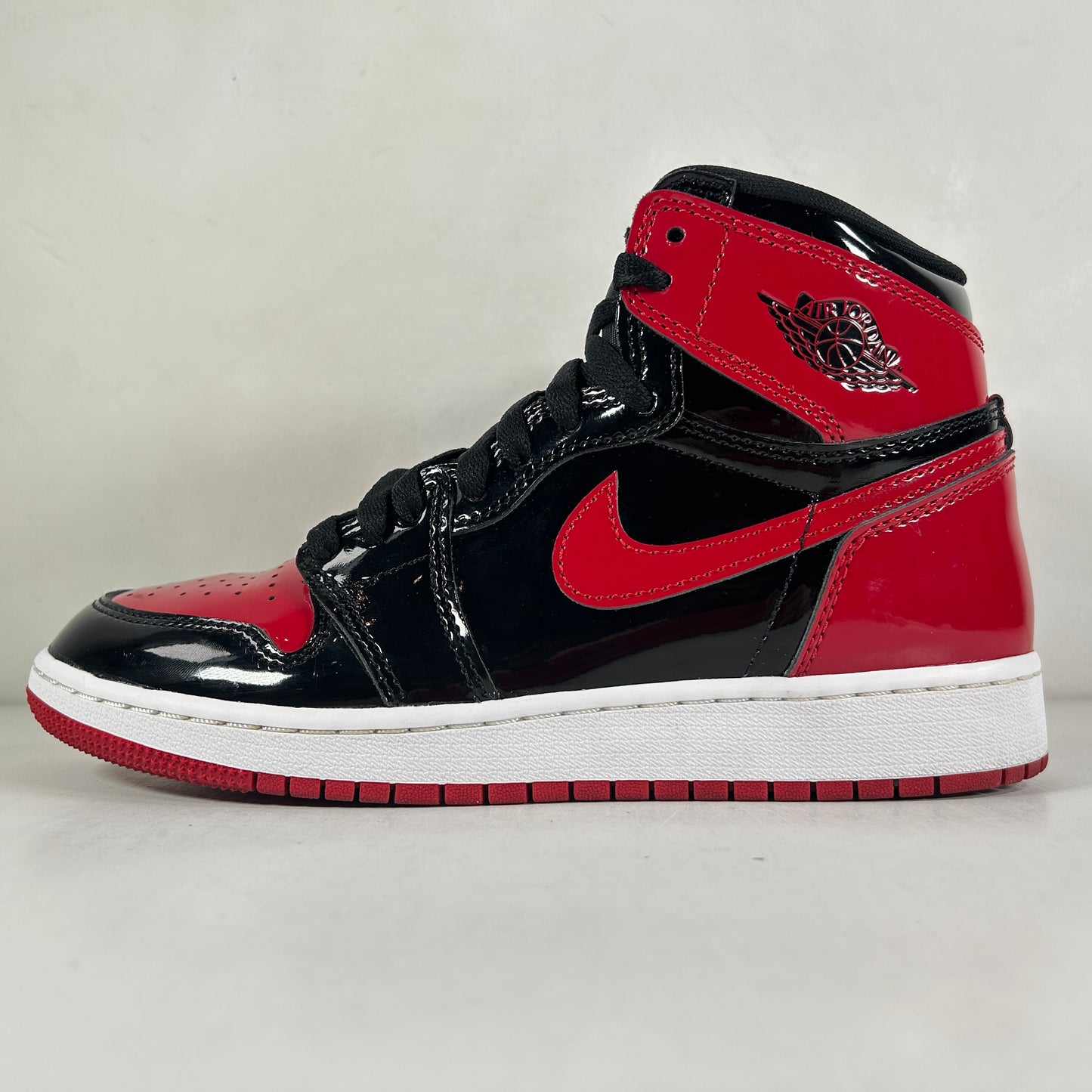575441 063 Jordan 1 Retro High OG Patent Bred (GS) [USED] - 5 Y (Used)