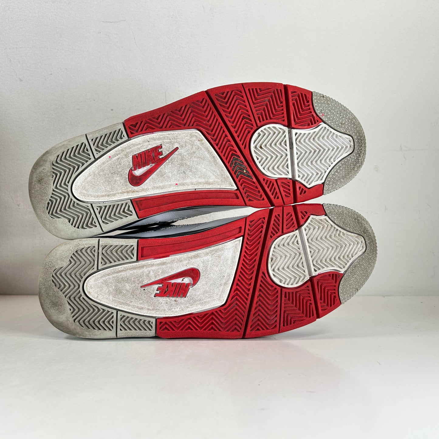 DC7770 160 Jordan 4 Retro Fire Red (2020) [USED] - 11 M (Used2)