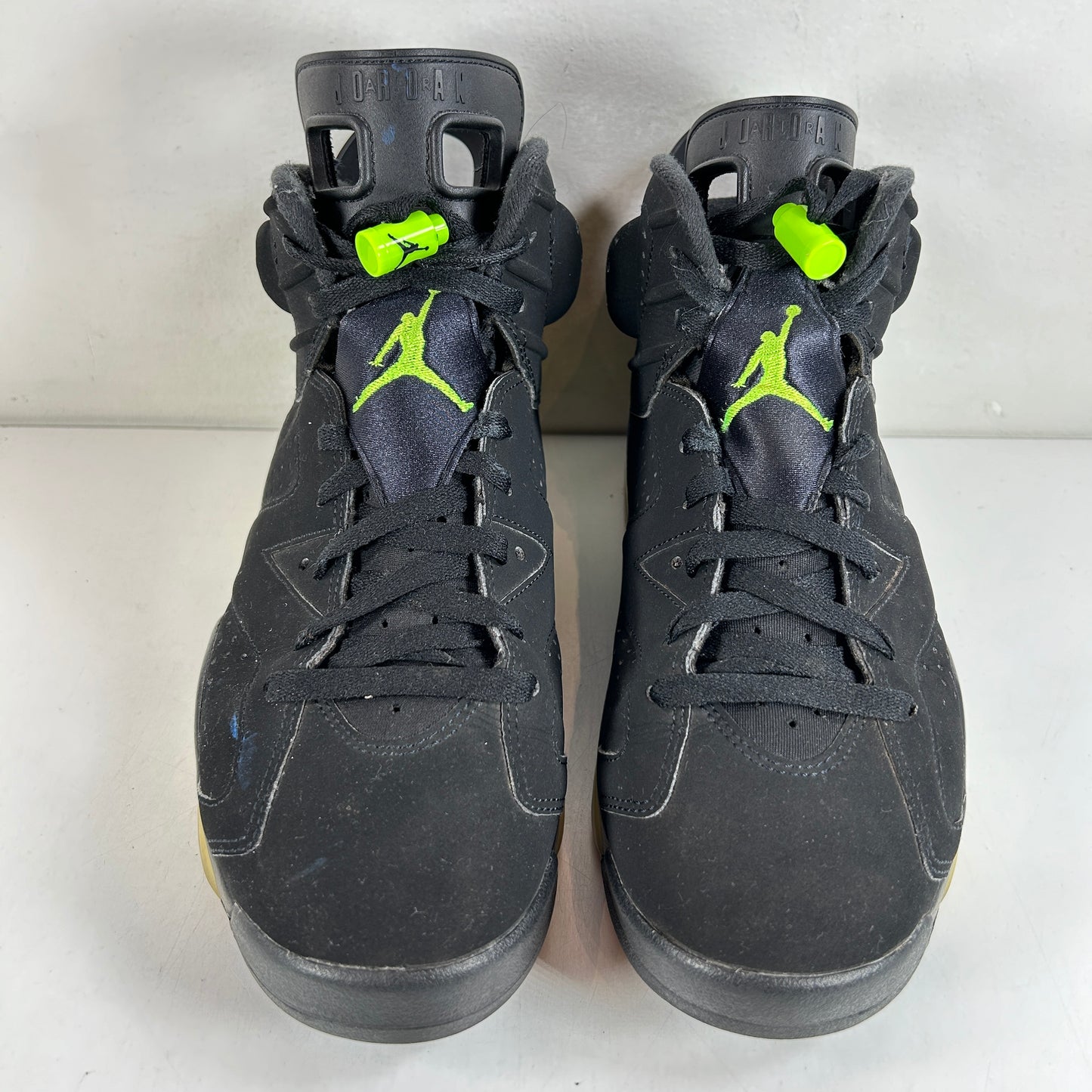 CT8529 003 Jordan 6 Retro Verde Eléctrico