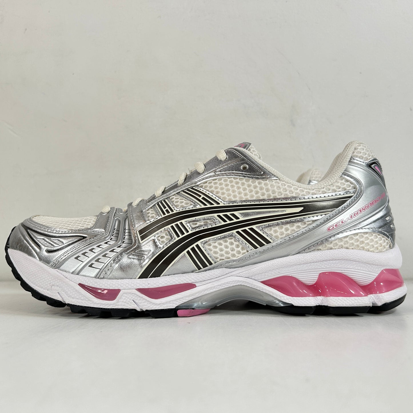 1203A537 103 ASICS GEL-Kayano 14 Cream Sweet Pink (Women's) [USED] - 9.5 M (VNDS)