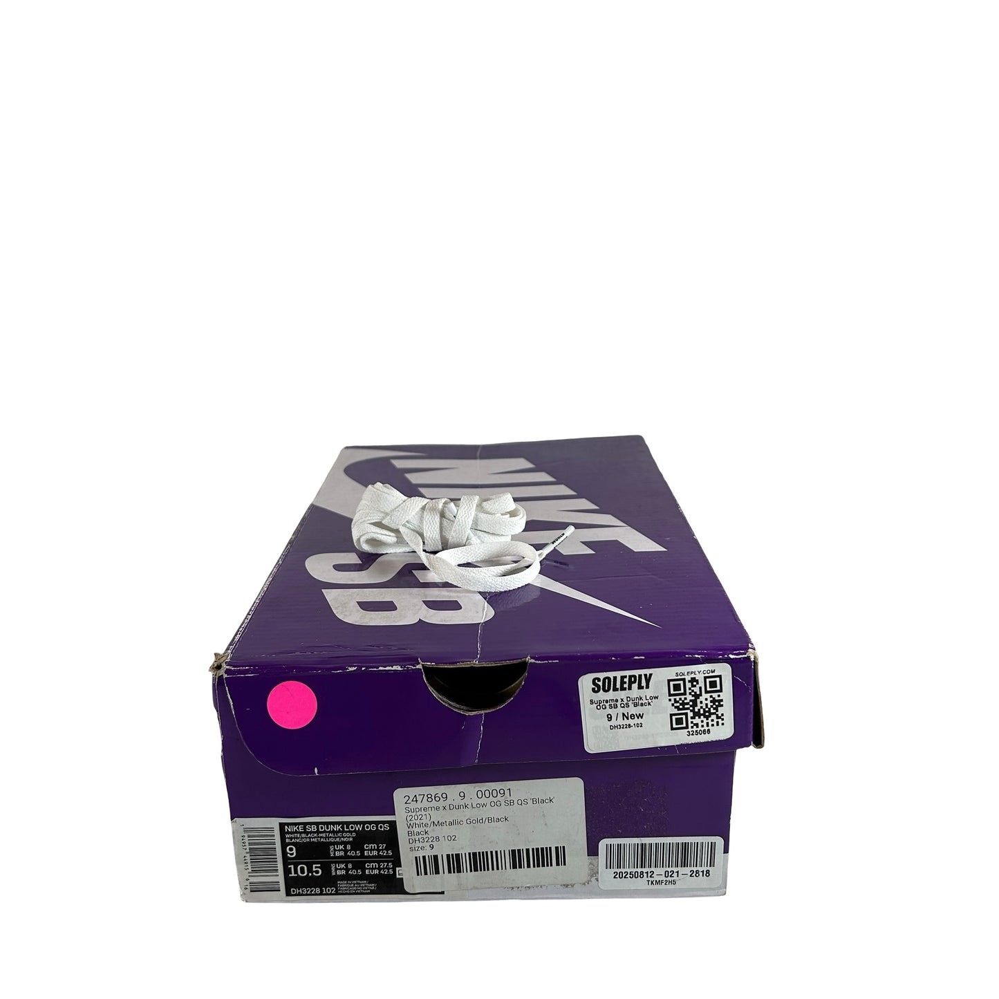 DH3228 102 Dunk SB Low Supreme Black [USED] - 9 M (Used)