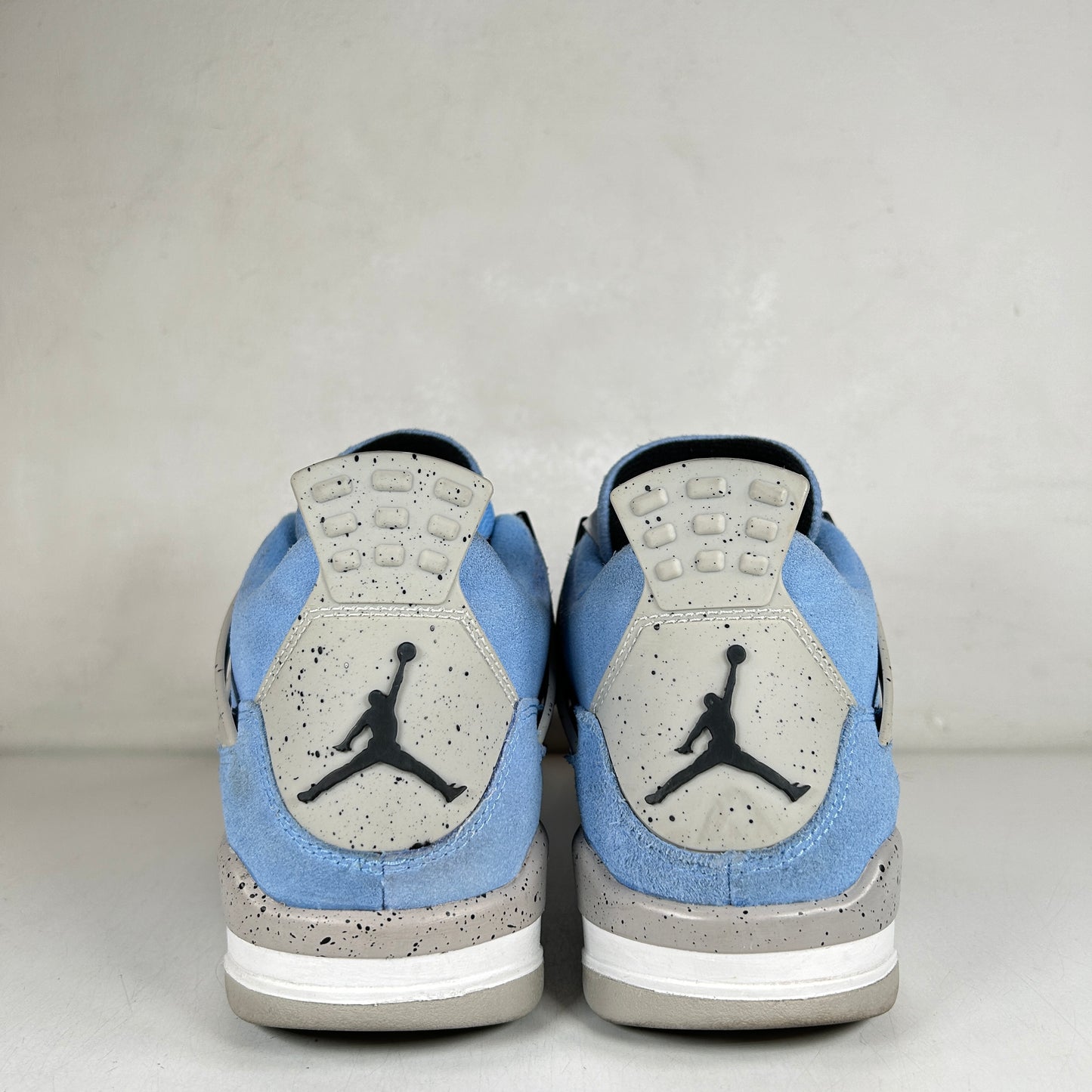 408452 400 Jordan 4 Retro University Blue (GS) [USED] - 6.5 Y (VNDS)