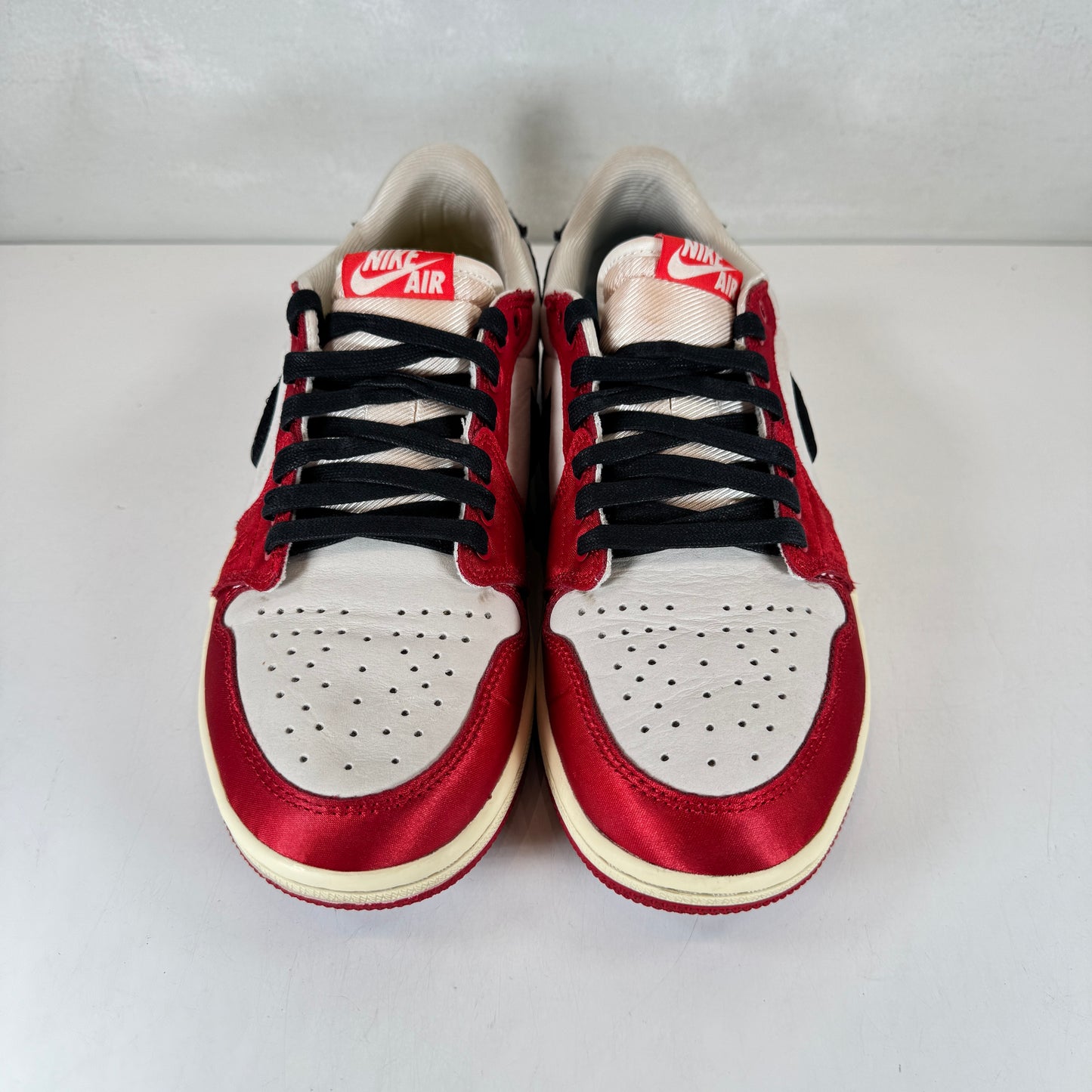 FN0432 100 Jordan 1 Retro Low OG Trophy Room Away [USED] - 8 M (Used2)