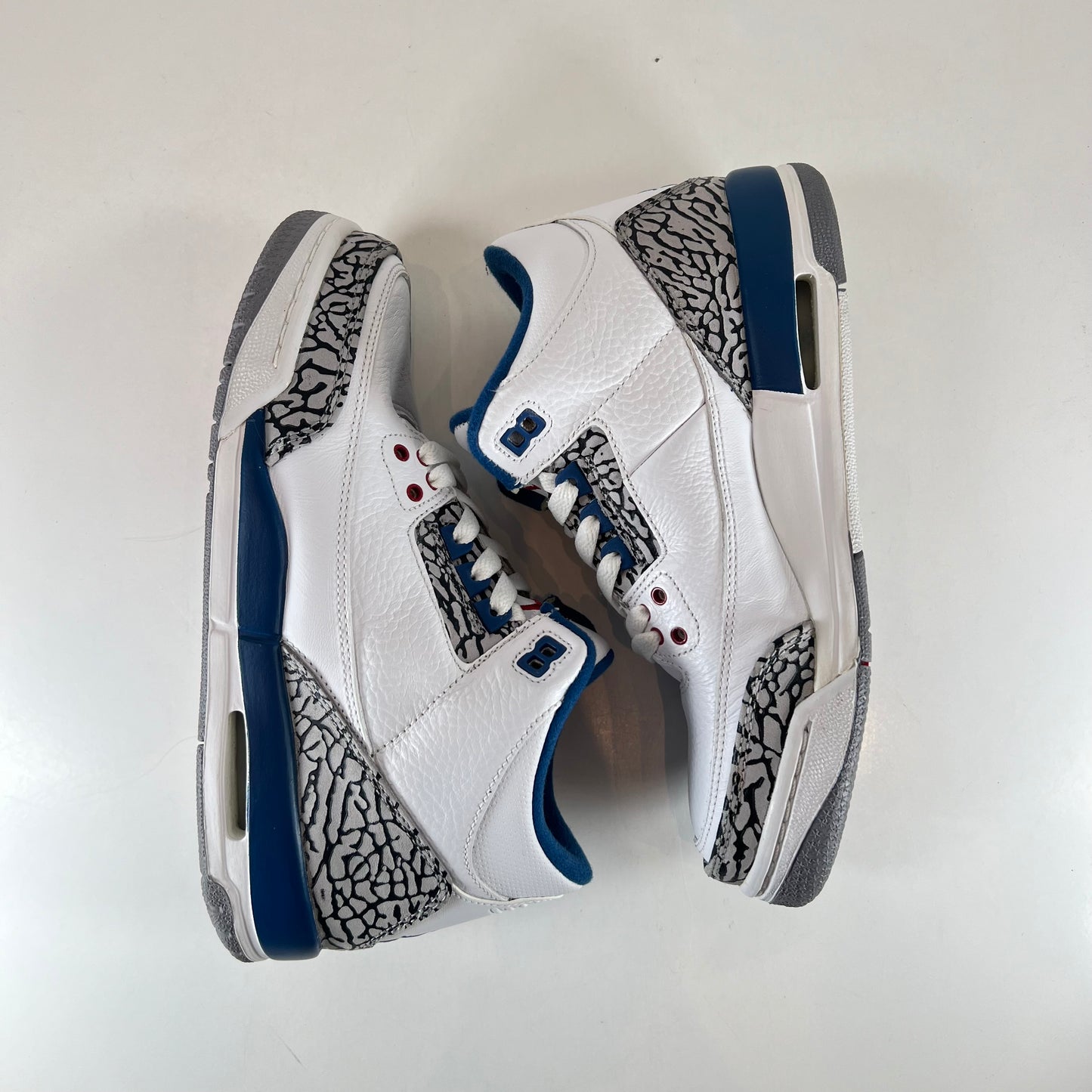 398614 104 Jordan 3 Retro True Blue (2011) (GS) [USED] - 5.5 Y (Used)