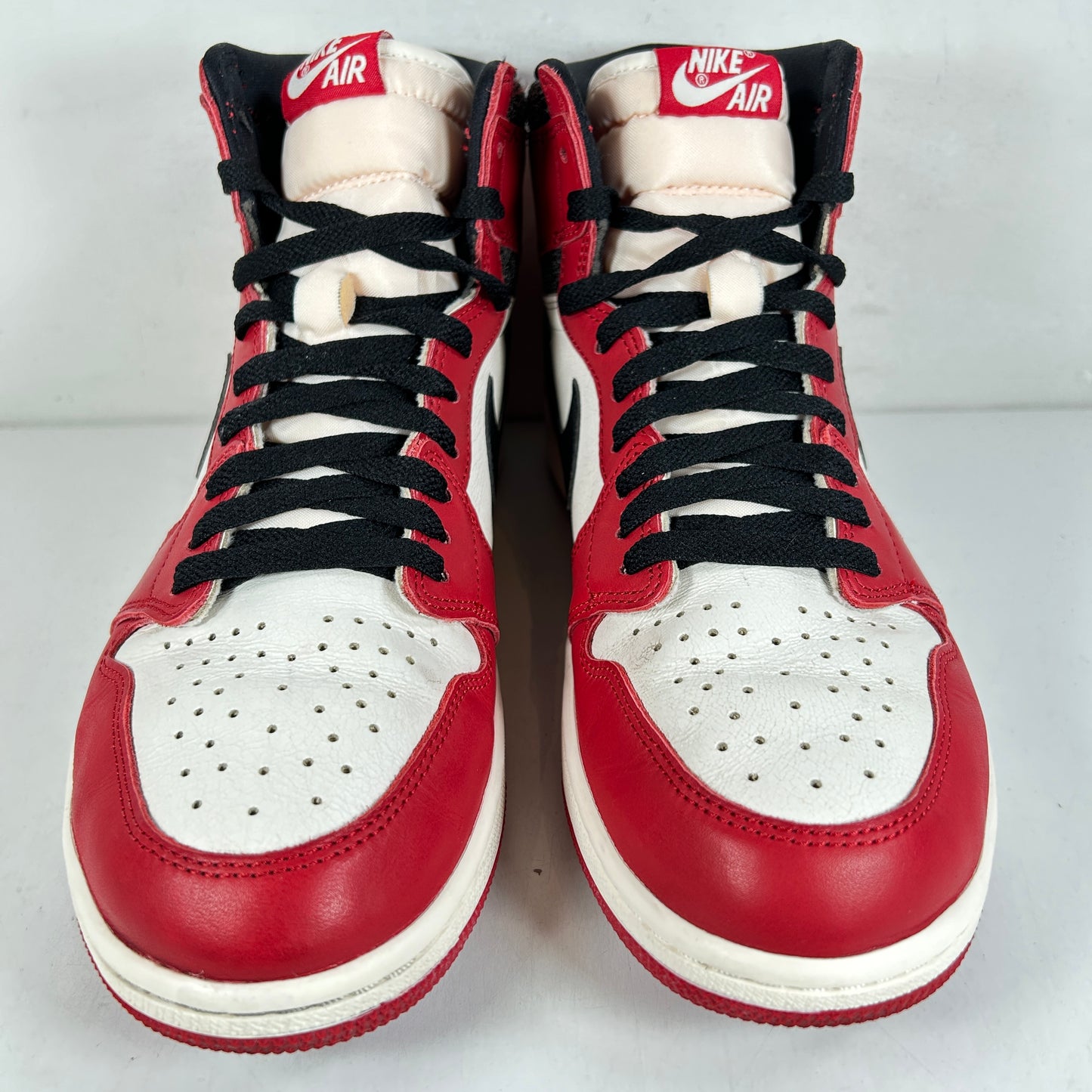 DZ5485 612 Jordan 1 Retro High OG Chicago Lost and Found [USED] - 11 M (Used)