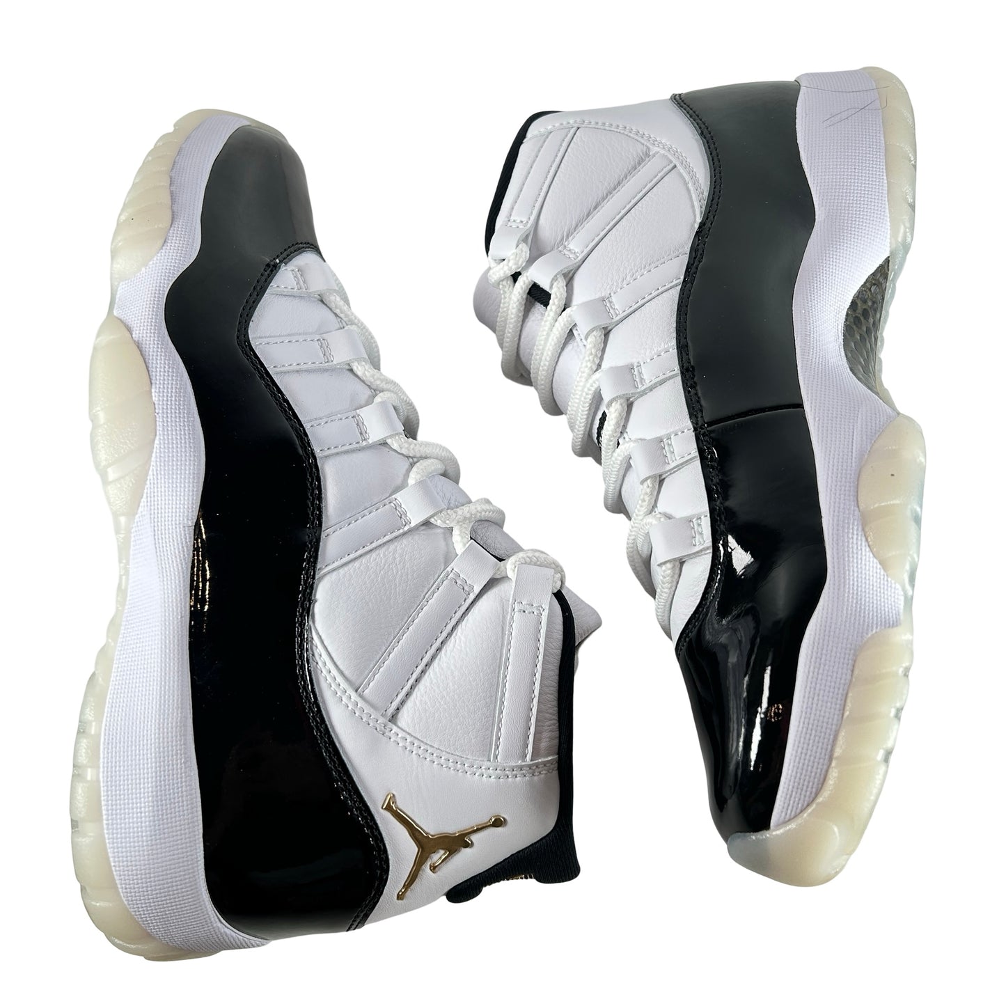 CT8012 170 Jordan 11 Retro DMP Defining Moments (2023) [USED] - 9.5 M (VNDS)