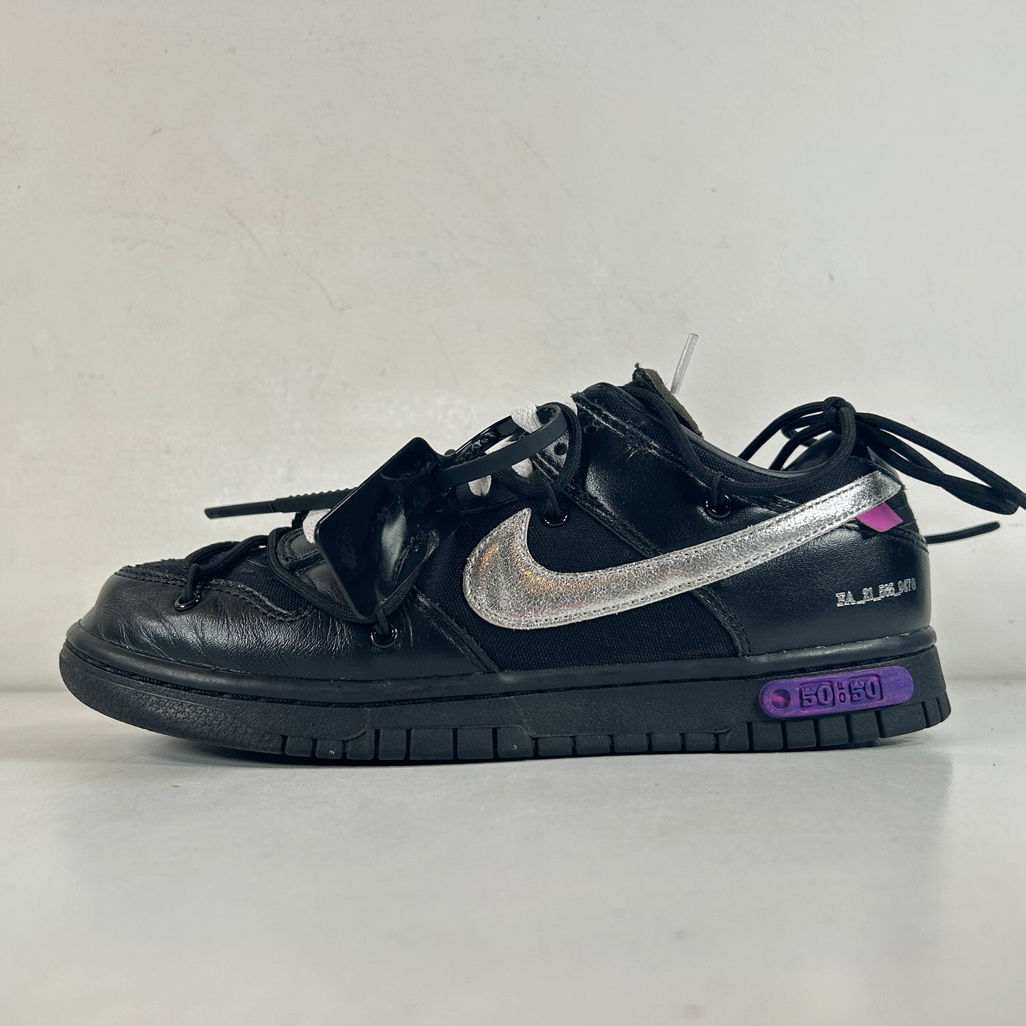 DM1602 001 Nike Dunk Low Off-White Lot 50 [USED] - 8.5 M (Used)