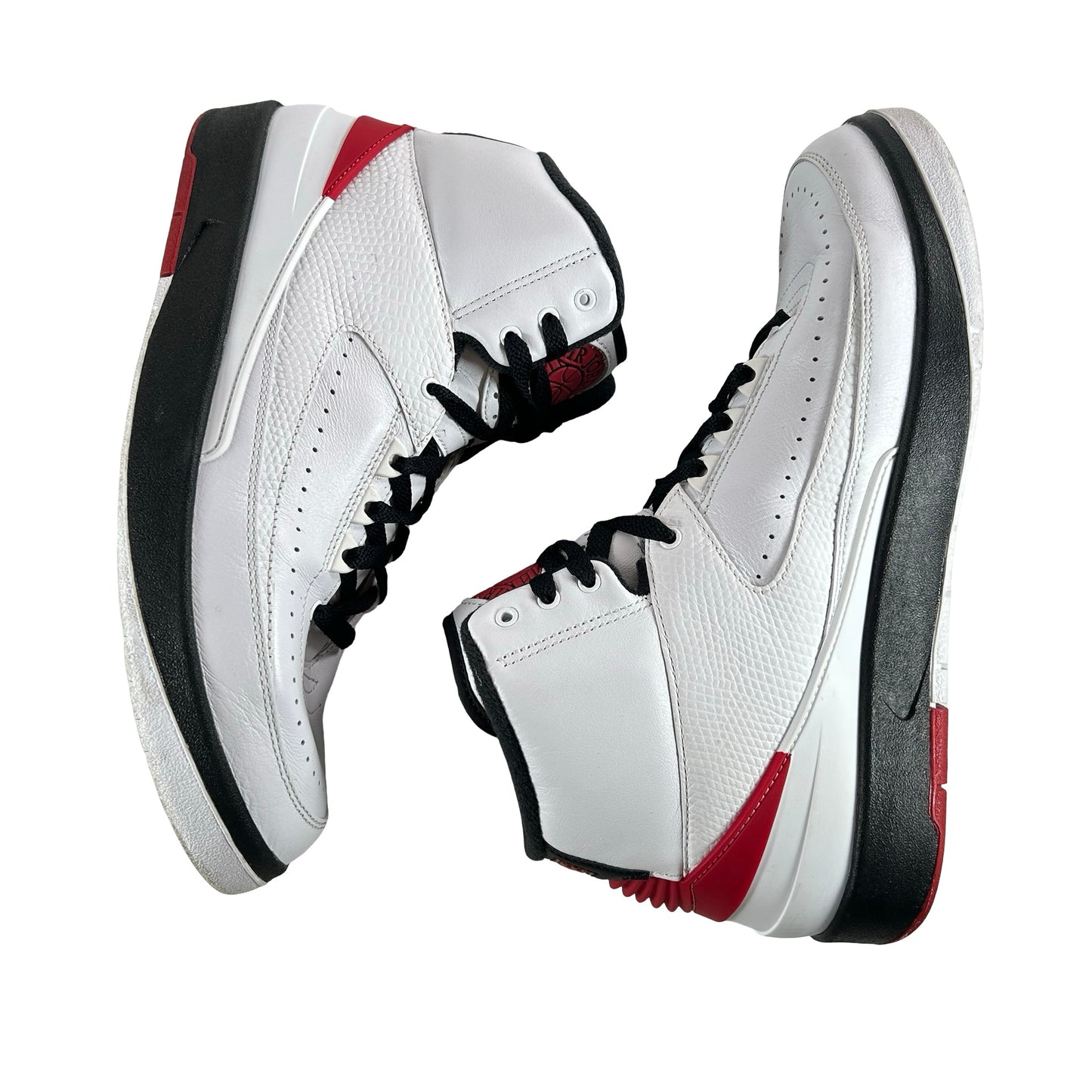 DX2454 106 Jordan 2 Retro OG Chicago (2022) [USED] - 9 M (Used)